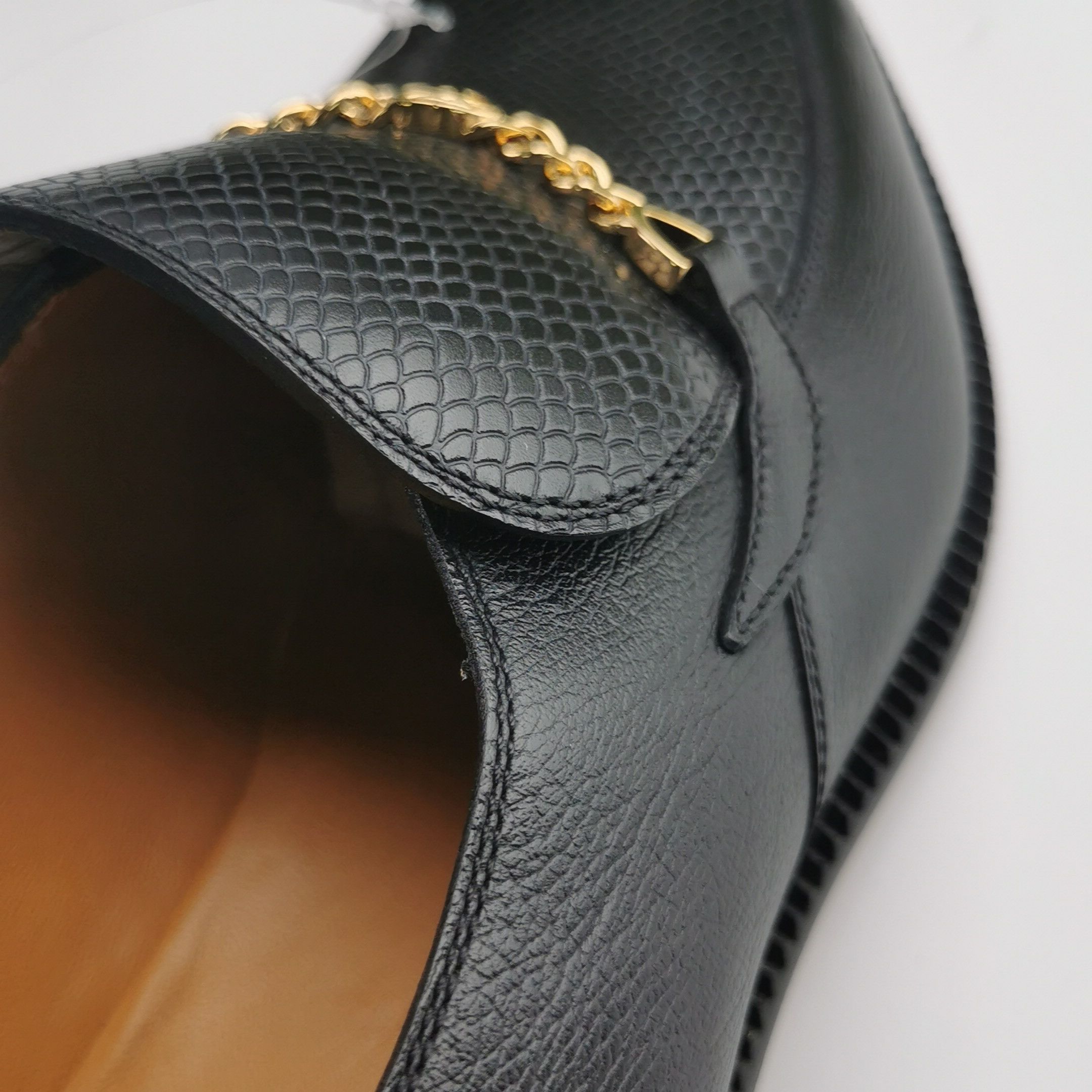 Gucci Gucci Men 9 Leather Size US 9 / EU 42 - 10 Thumbnail