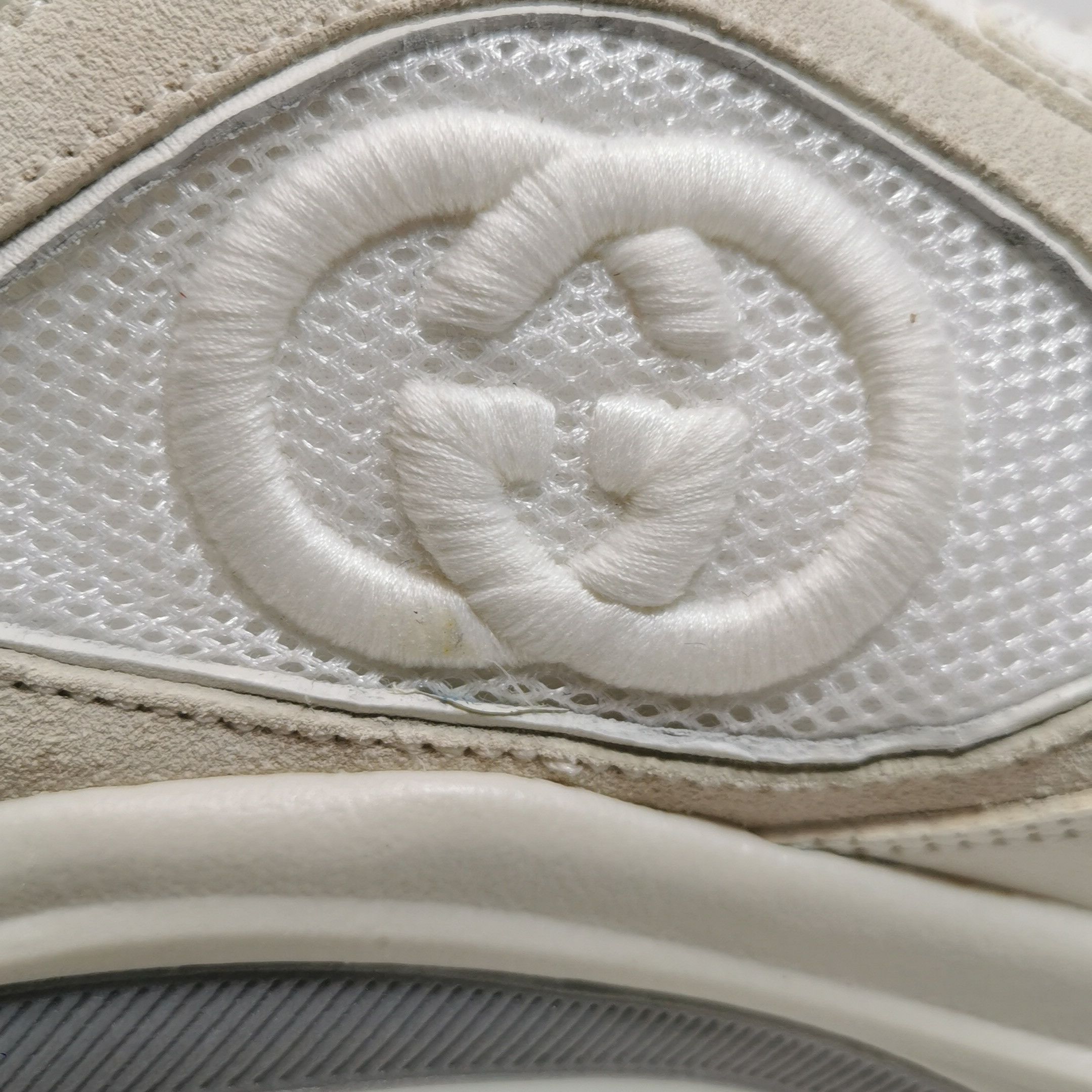 Gucci Gucci Men 10 Lowtop Sneakers Size US 10 / EU 43 - 9 Thumbnail