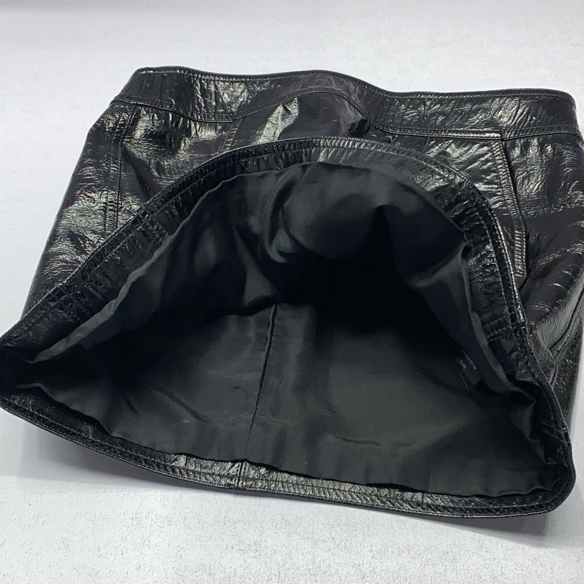 Saint Laurent Paris Saint Laurent Leather Mini Skirt Size 36 Size 26" / US 2 / IT 38 - 10 Thumbnail