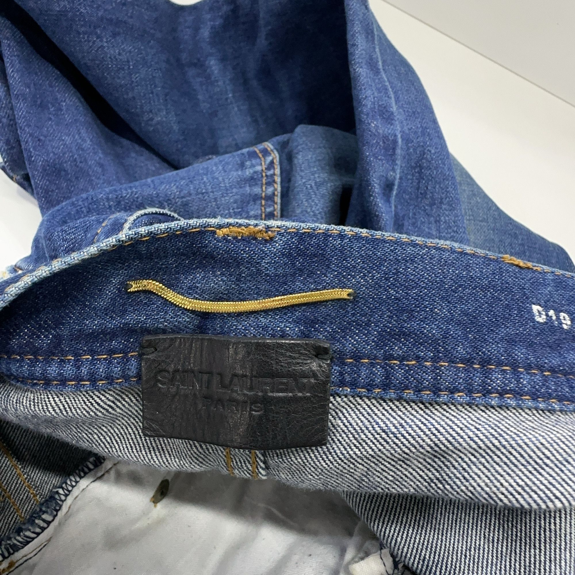 Saint Laurent Paris Saint Laurent Embroidered Jeans Size 26 Size 26" / US 2 / IT 38 - 5 Thumbnail