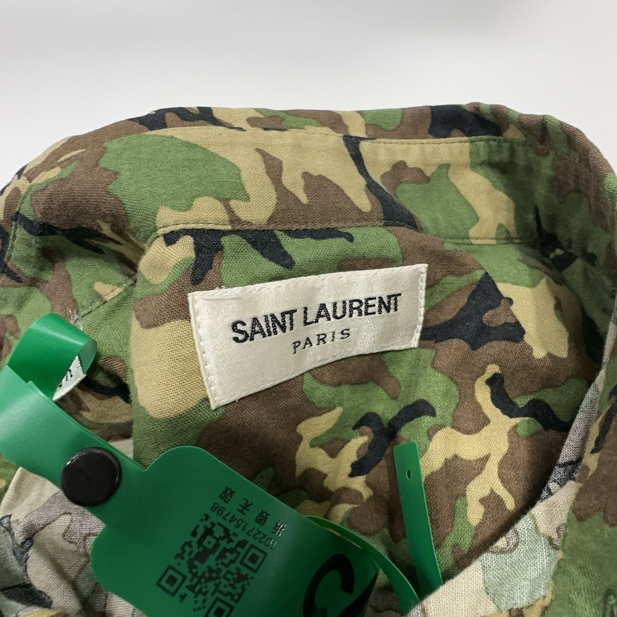 Saint Laurent Paris Saint Laurent Camouflage Button Up Shirt Size 39 Size US M / EU 48-50 / 2 - 5 Thumbnail
