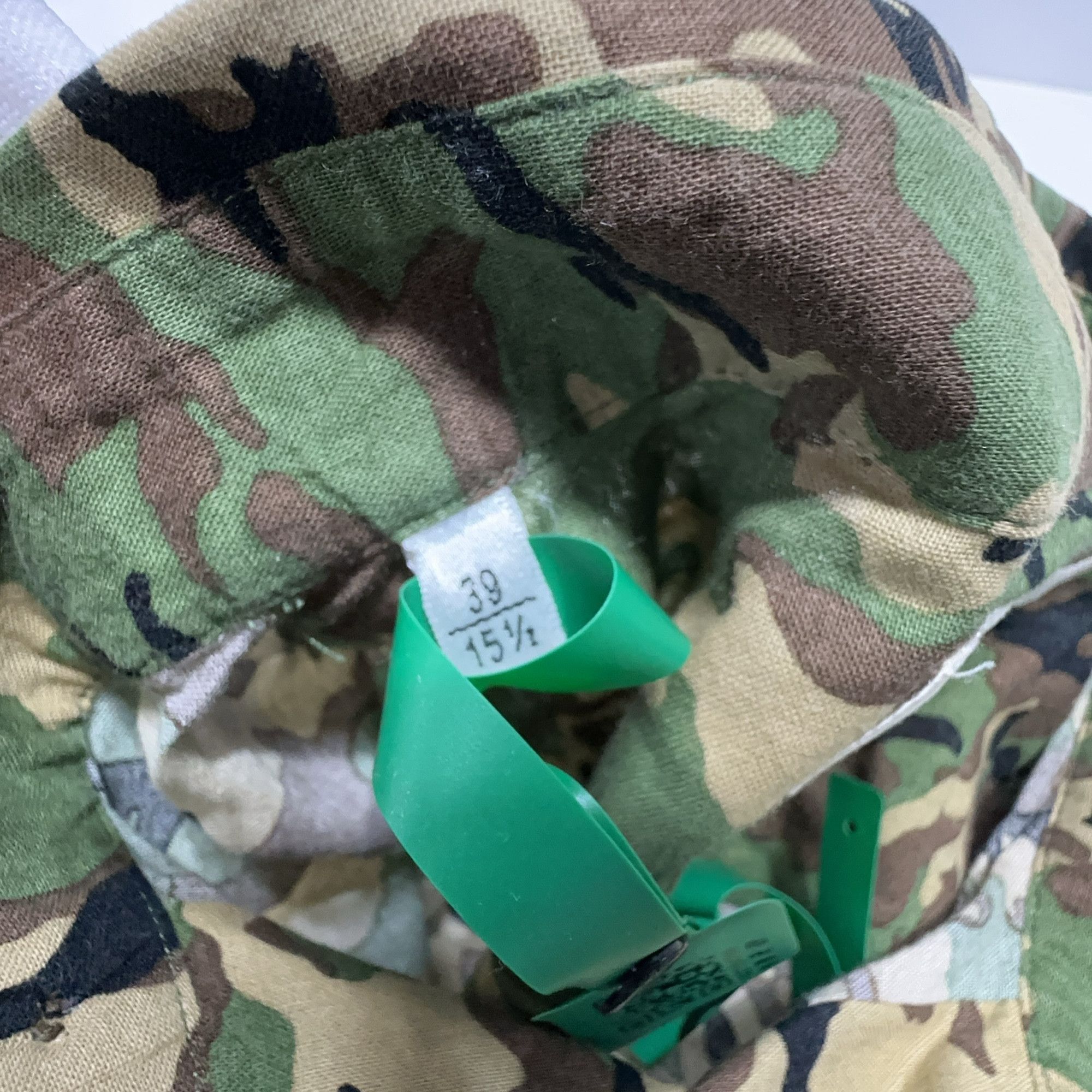 Saint Laurent Paris Saint Laurent Camouflage Button Up Shirt Size 39 Size US M / EU 48-50 / 2 - 4 Thumbnail