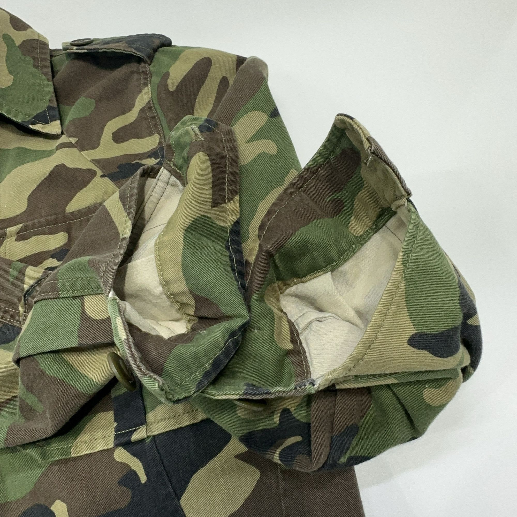 Saint Laurent Paris Saint Laurent Camo Embroidered Light Jacket Size XS Size US XS / EU 42 / 0 - 11 Thumbnail