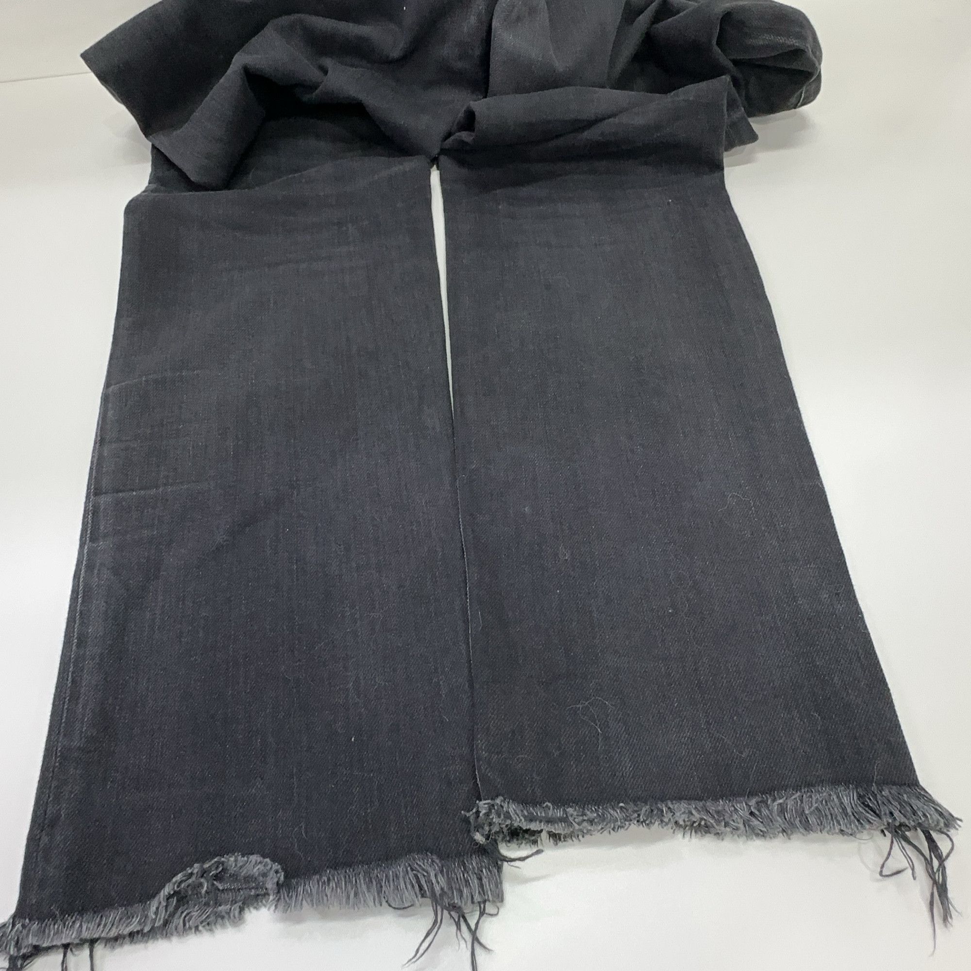 Saint Laurent Paris Saint Laurent D01 Black Frayed Hem Jeans Size 32 Size US 32 / EU 48 - 10 Thumbnail