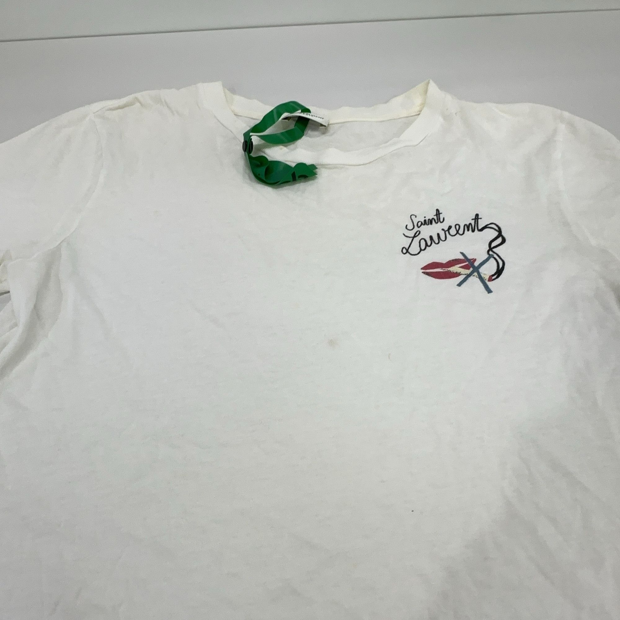 Saint Laurent Paris Saint Laurent Lip Print T-Shirt Size XS Size US XS / EU 42 / 0 - 7 Thumbnail