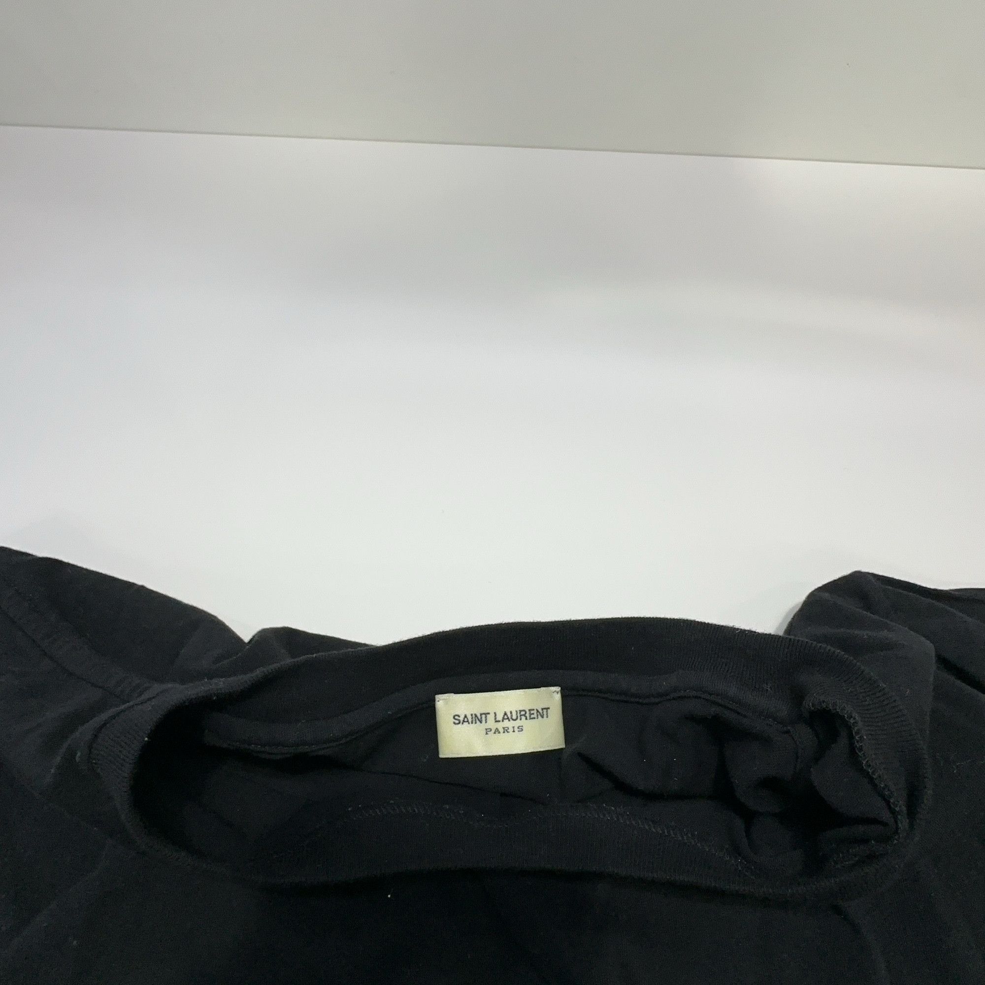 Saint Laurent Paris Saint Laurent Slow Kissing Graphic T-Shirt Size S Size US S / EU 44-46 / 1 - 5 Thumbnail