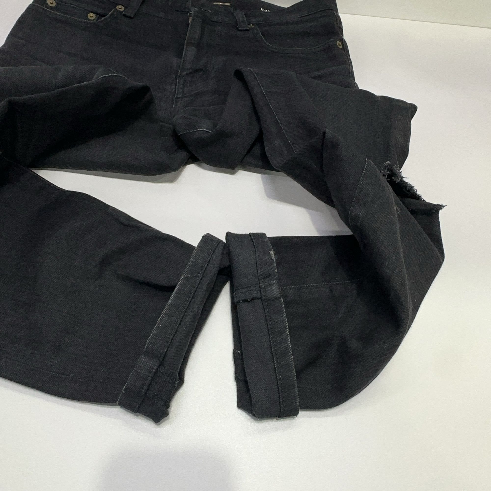 Saint Laurent Paris Saint Laurent D02 Distressed Denim Jeans Size 29 Size US 29 - 8 Thumbnail