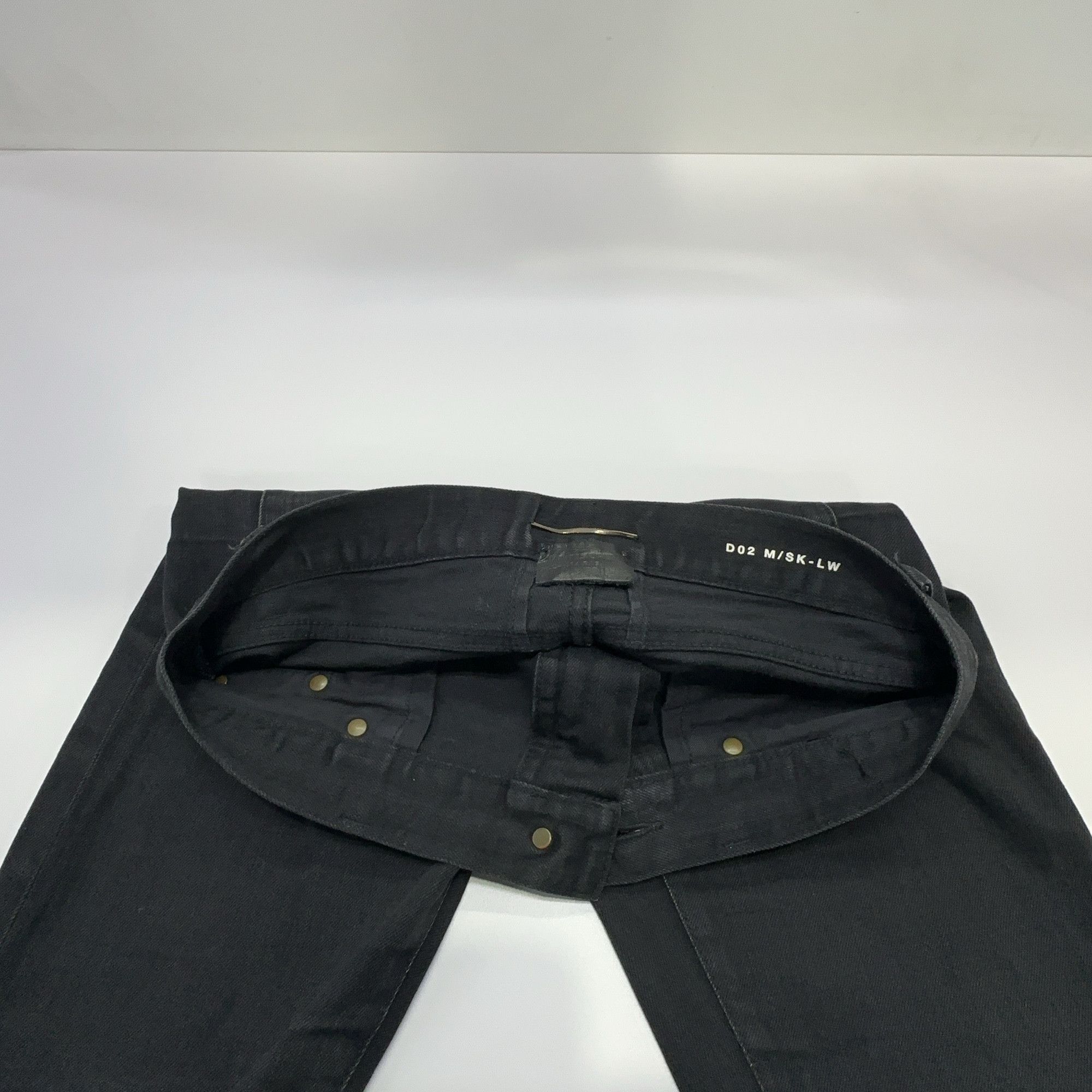 Saint Laurent Paris Saint Laurent D02 Distressed Denim Jeans Size 29 Size US 29 - 5 Thumbnail