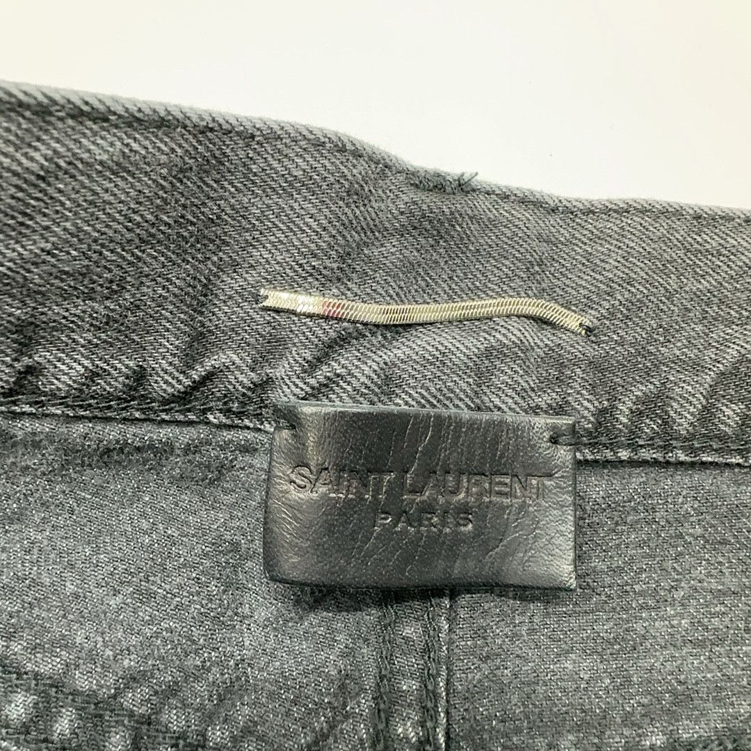 Saint Laurent Paris Saint Laurent Raw Edge Denim Shorts Size 28 Size US 28 / EU 44 - 5 Thumbnail