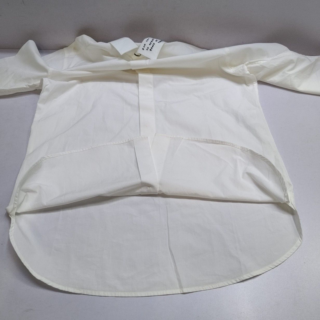 Saint Laurent Paris Saint Laurent Embroidered Collar Shirt Size S Size US S / EU 44-46 / 1 - 16 Thumbnail