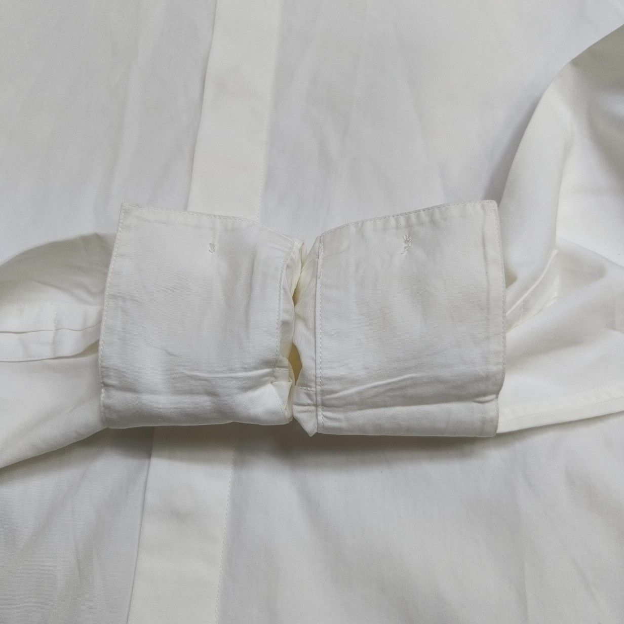 Saint Laurent Paris Saint Laurent Embroidered Collar Shirt Size S Size US S / EU 44-46 / 1 - 14 Thumbnail