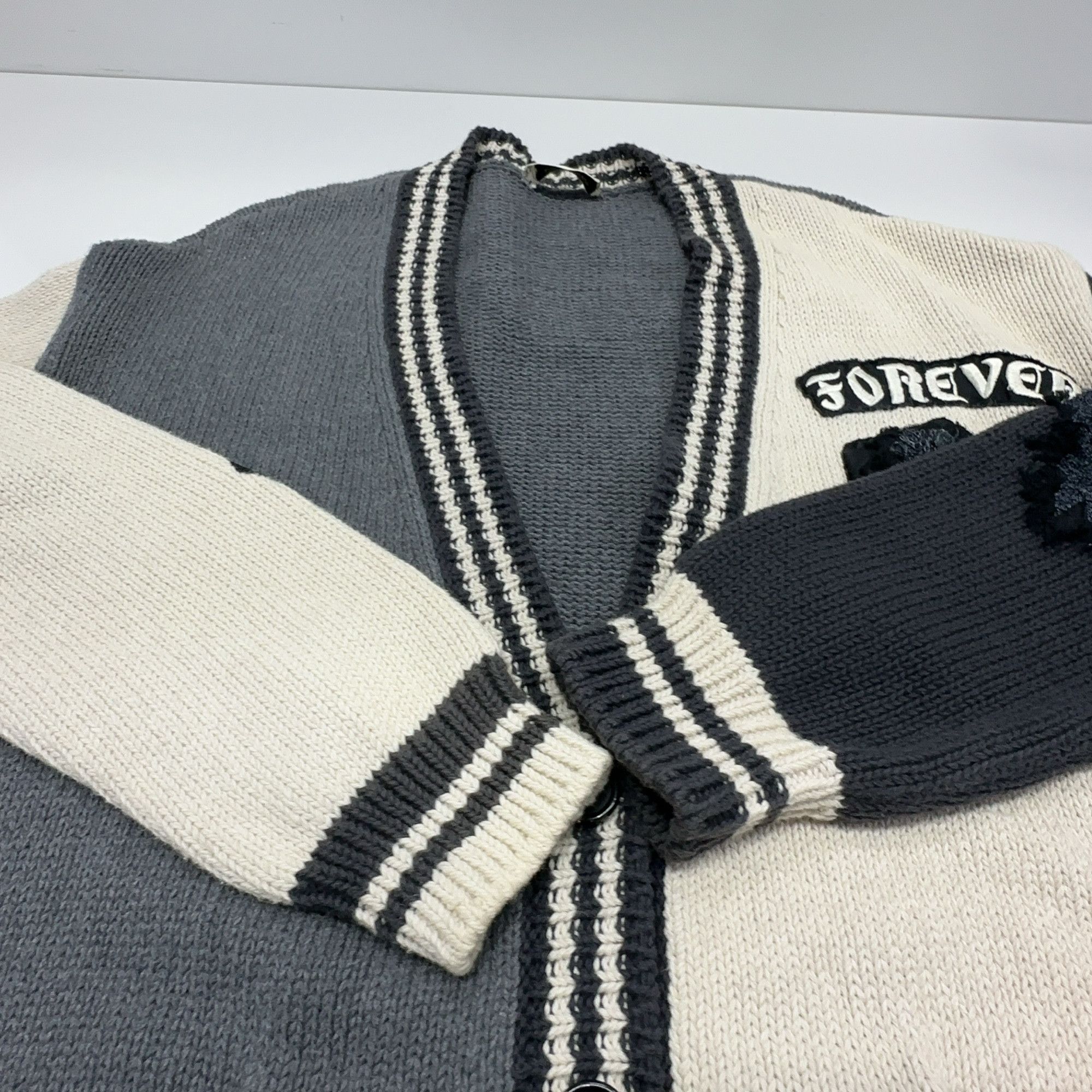 Saint Laurent Paris Saint Laurent Embroidered Patchwork Cardigan Size XS Size US XS / EU 42 / 0 - 11 Thumbnail