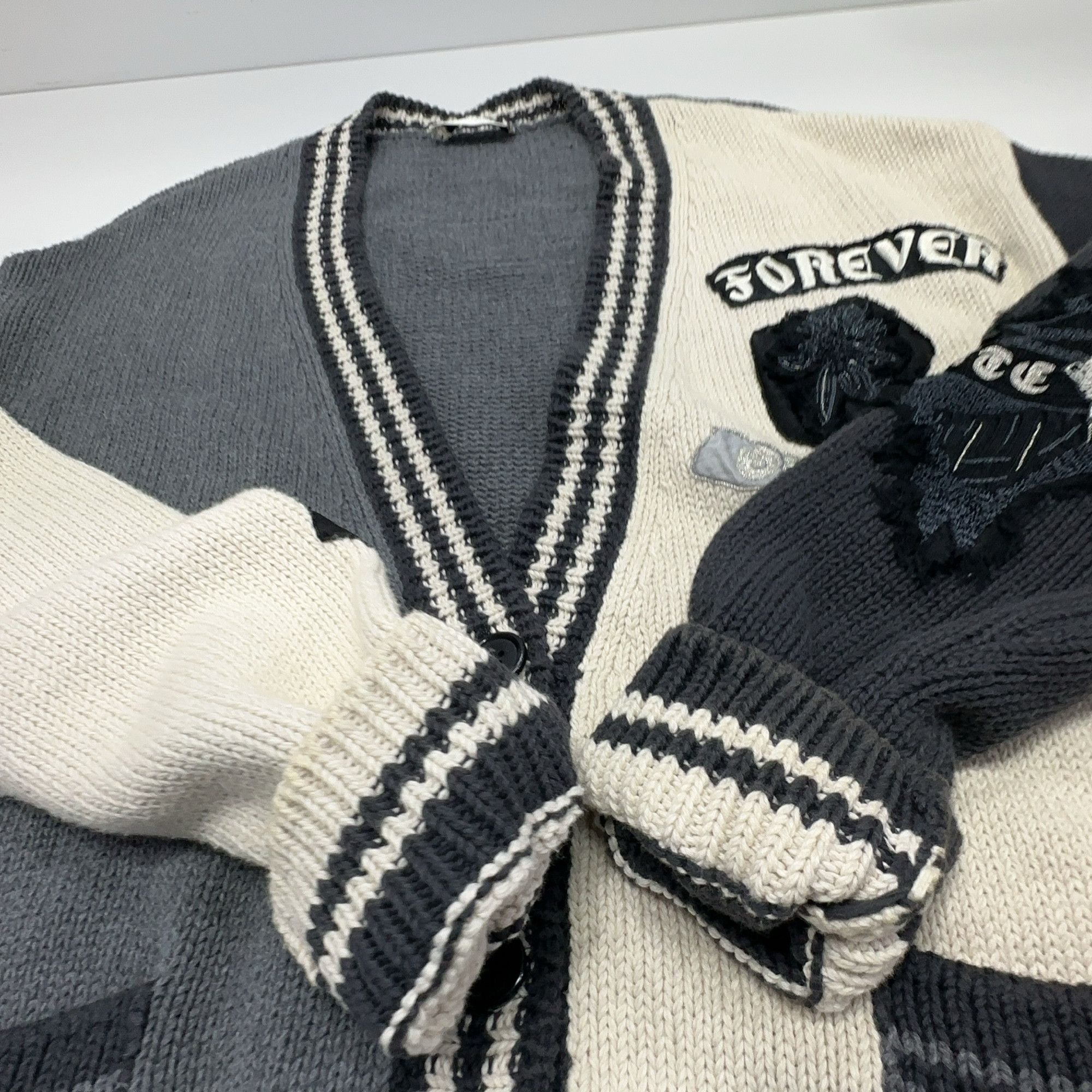 Saint Laurent Paris Saint Laurent Embroidered Patchwork Cardigan Size XS Size US XS / EU 42 / 0 - 12 Thumbnail
