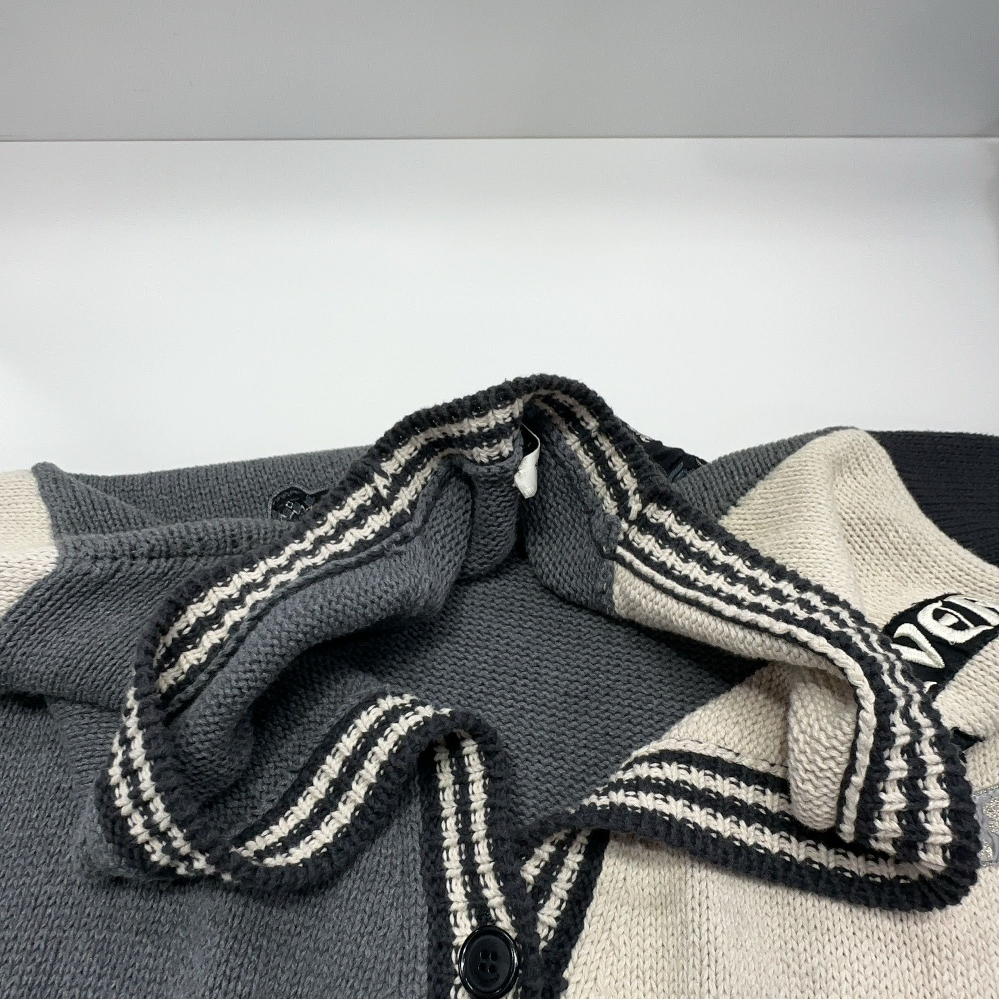 Saint Laurent Paris Saint Laurent Embroidered Patchwork Cardigan Size XS Size US XS / EU 42 / 0 - 7 Thumbnail
