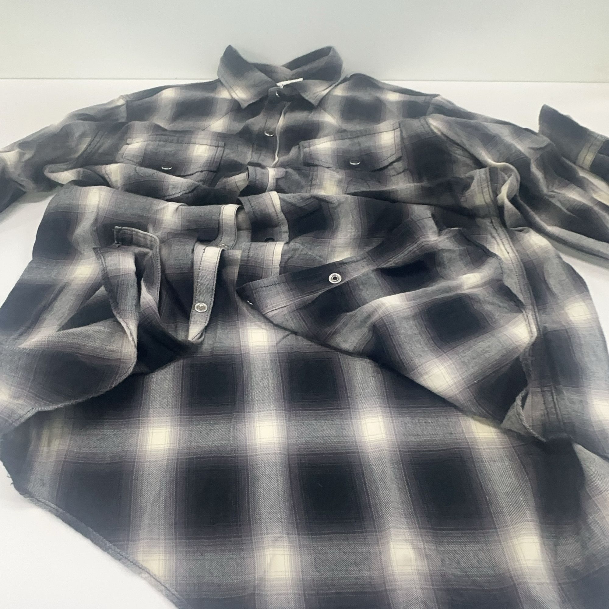Saint Laurent Paris Saint Laurent Plaid Long Sleeve Shirt S Size US S / EU 44-46 / 1 - 6 Thumbnail