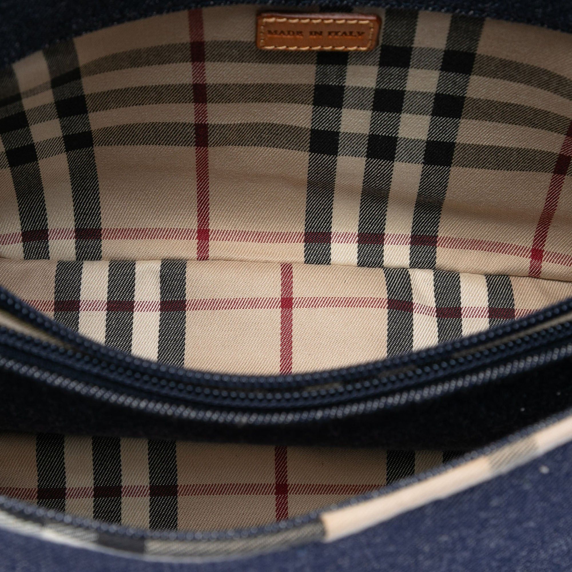 Burberry House Check Canvas Trimmed Denim Handbag Size ONE SIZE - 4 Thumbnail