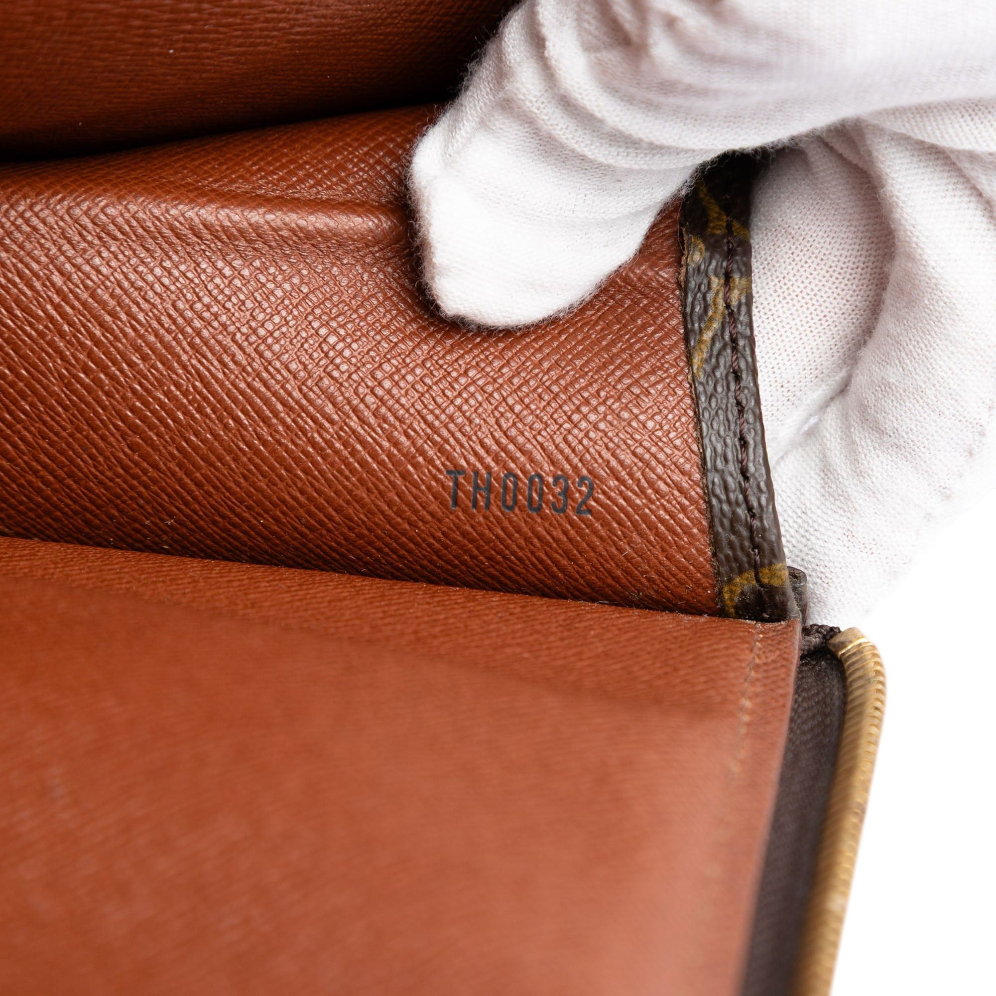 Louis Vuitton Monogram Poche Documents Portfolio Size ONE SIZE - 6 Thumbnail