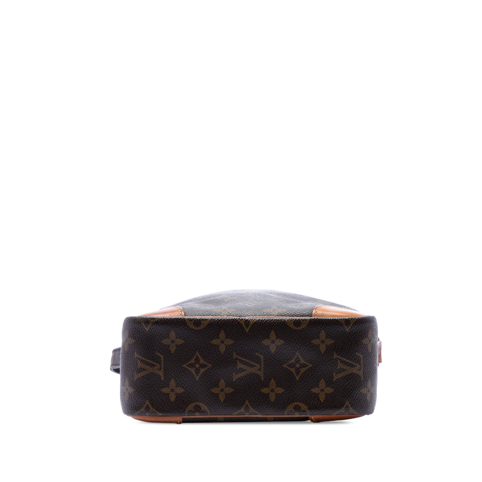 Louis Vuitton Monogram Danube MM Size ONE SIZE - 3 Thumbnail