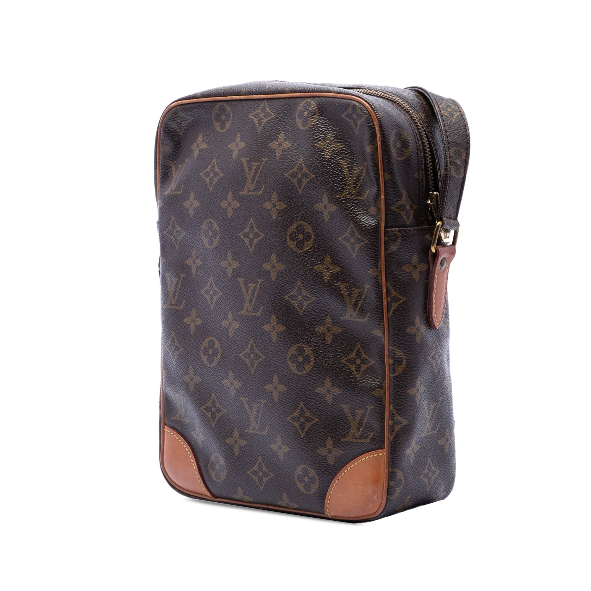 Louis Vuitton Monogram Danube MM Size ONE SIZE - 2 Thumbnail