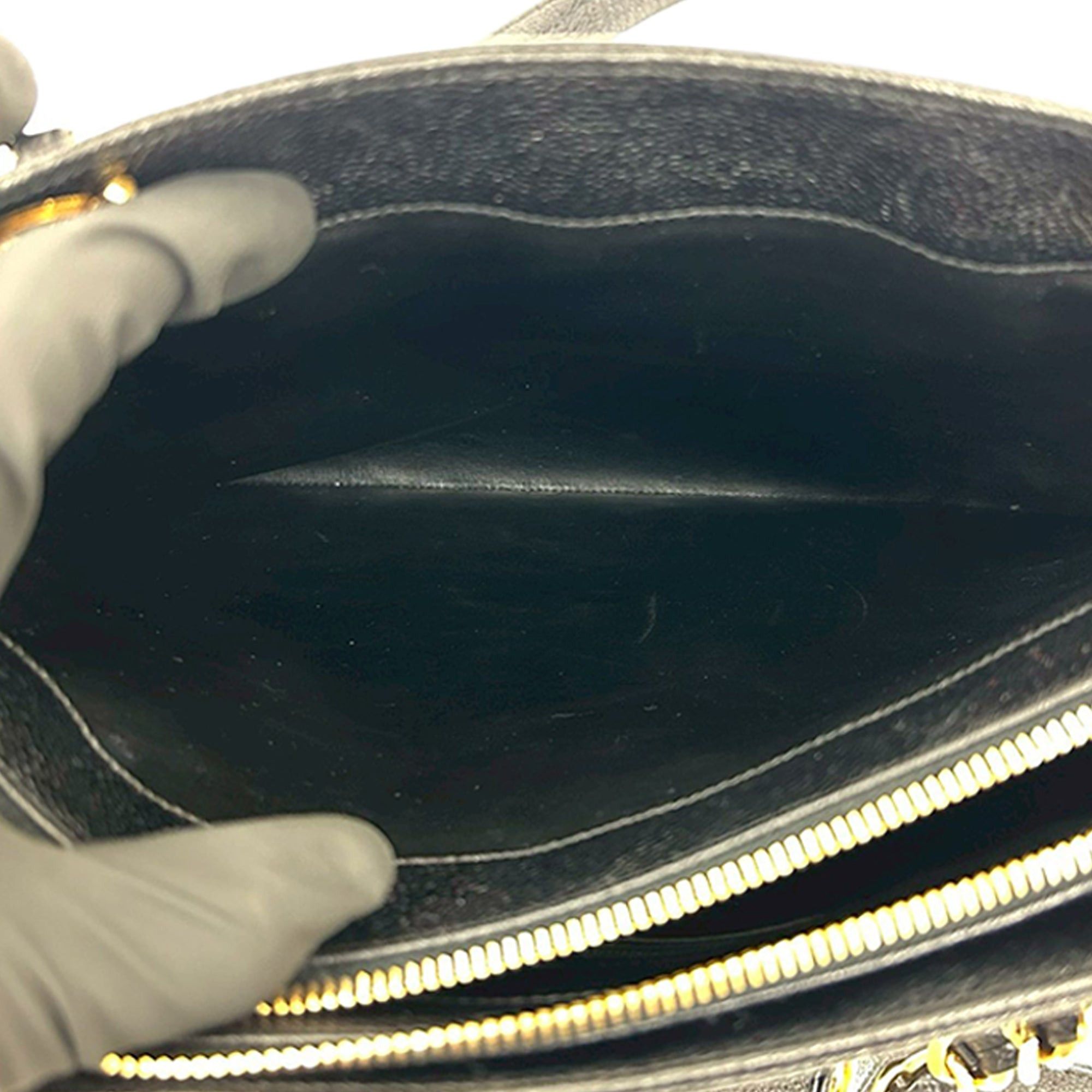 Chanel CC Caviar Front Pocket Chain Tote Size ONE SIZE - 9 Thumbnail
