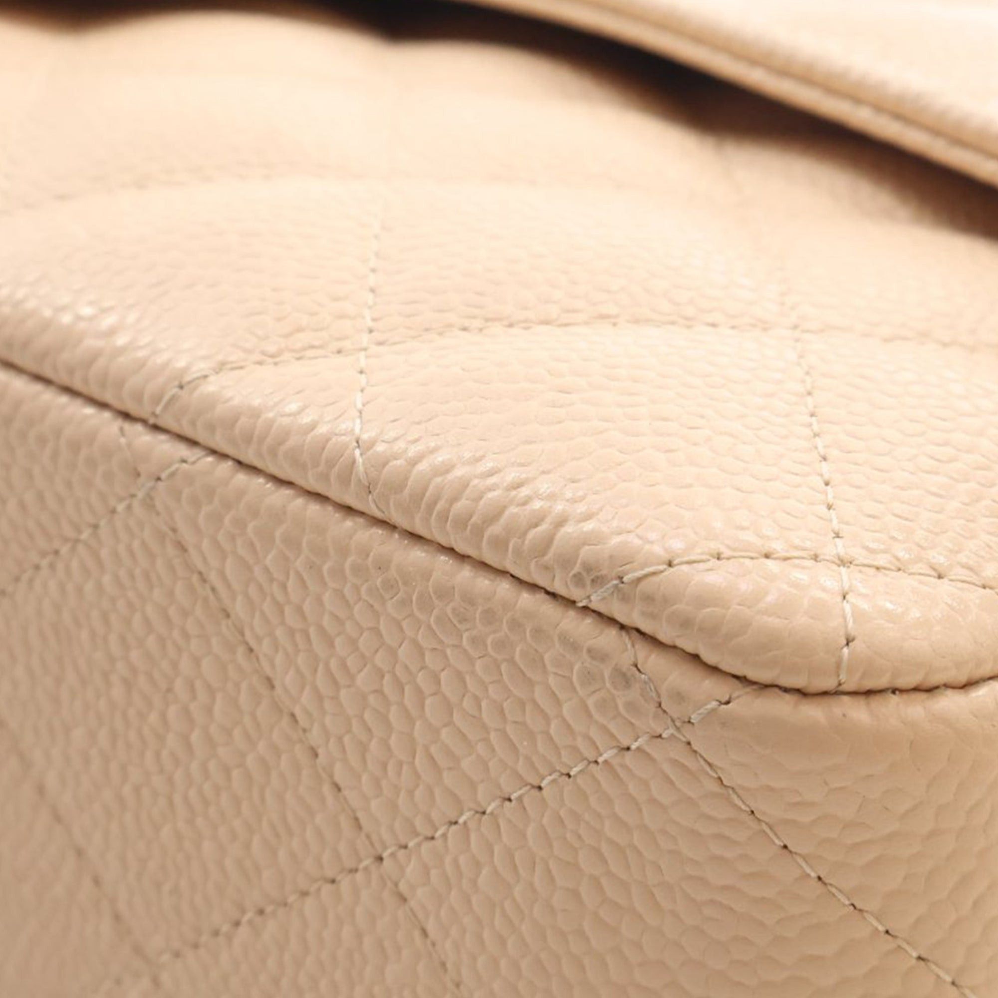 Chanel Jumbo Classic Caviar Double Flap Size ONE SIZE - 10 Thumbnail