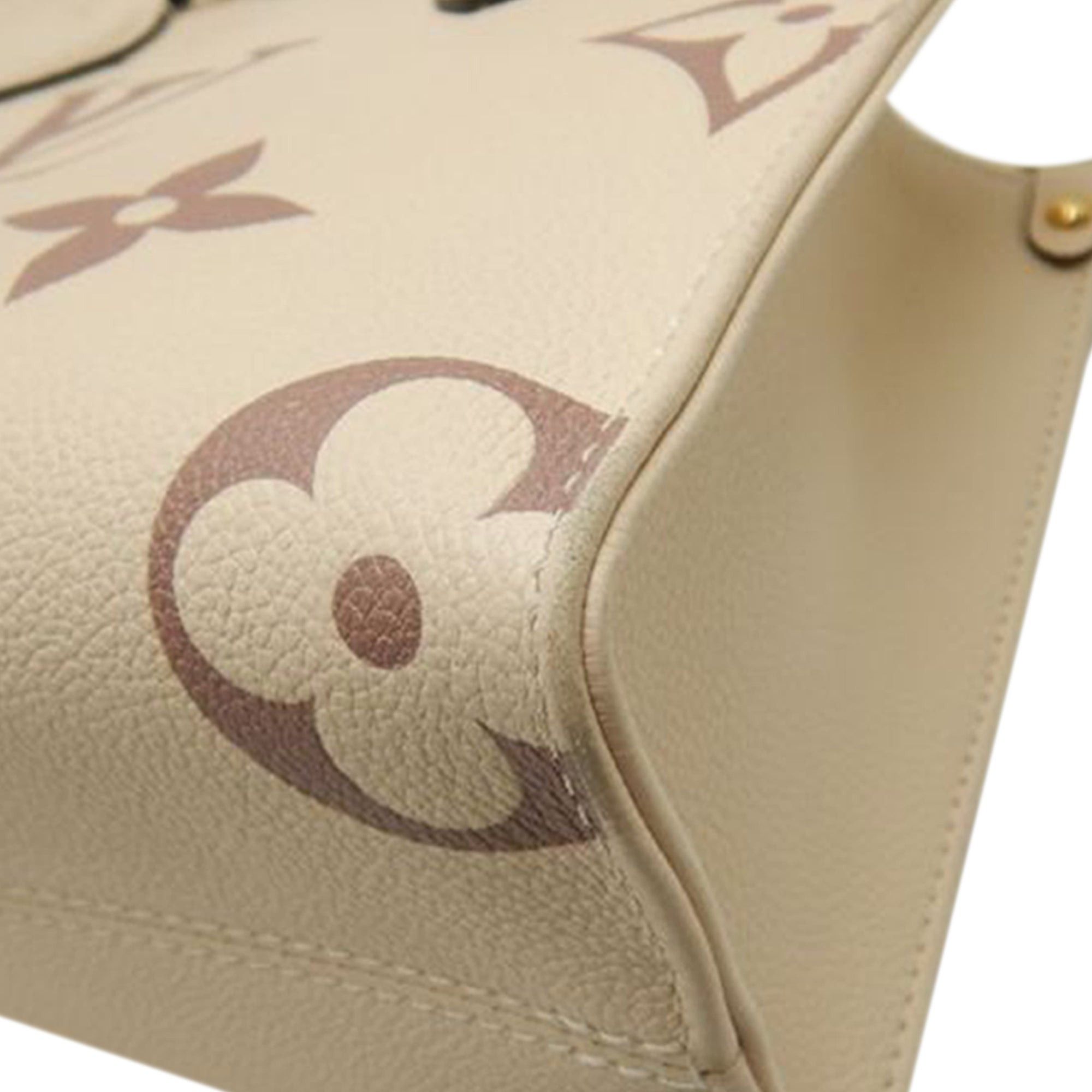 Louis Vuitton Bicolor Monogram Empreinte Giant Onthego PM Size ONE SIZE - 13 Thumbnail