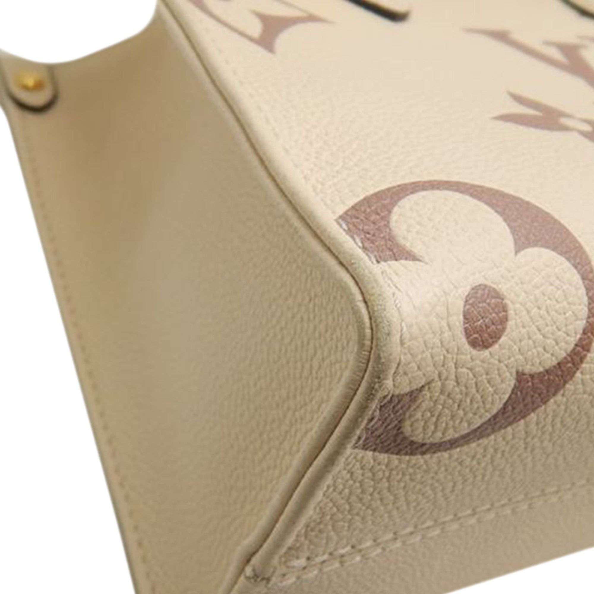 Louis Vuitton Bicolor Monogram Empreinte Giant Onthego PM Size ONE SIZE - 14 Thumbnail