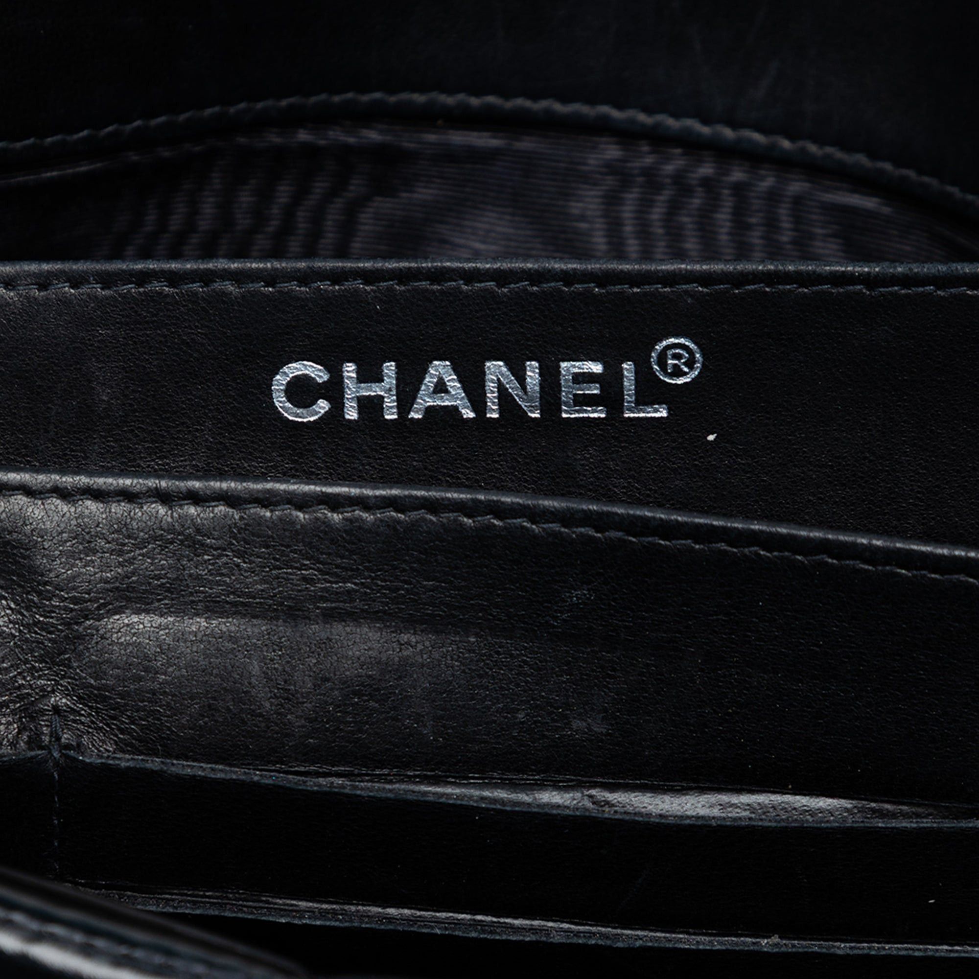 Chanel CC Chocolate Bar Patent Clutch on Chain Size ONE SIZE - 5 Thumbnail