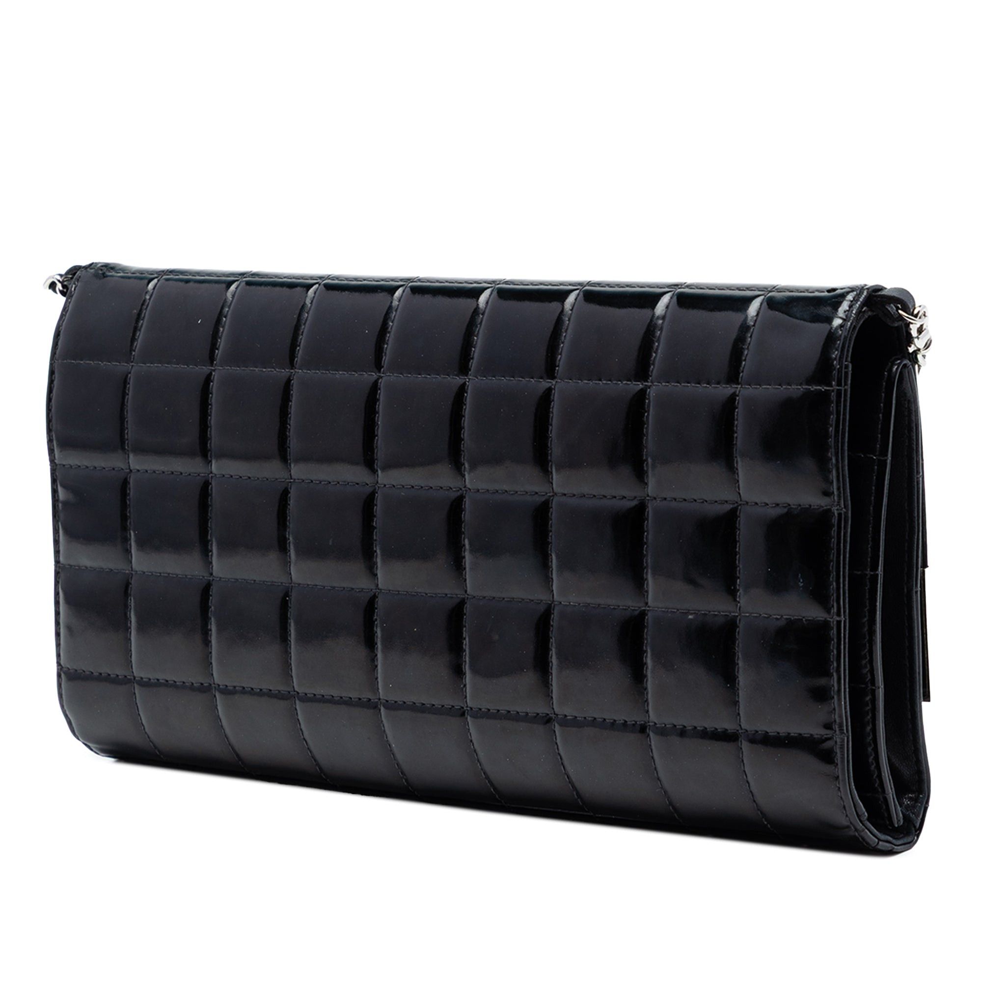 Chanel CC Chocolate Bar Patent Clutch on Chain Size ONE SIZE - 2 Thumbnail