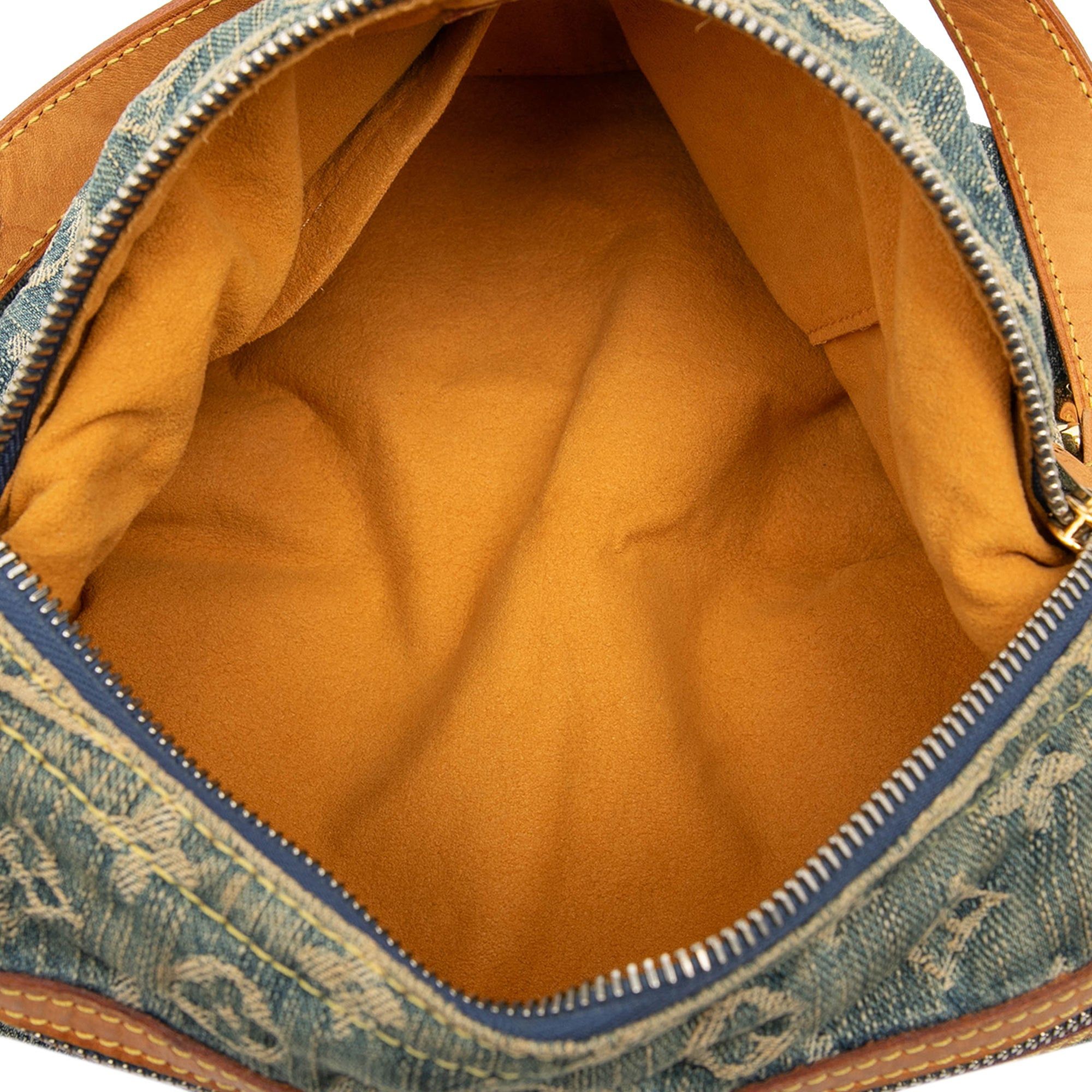 Louis Vuitton Monogram Denim Baggy PM Size ONE SIZE - 4 Thumbnail