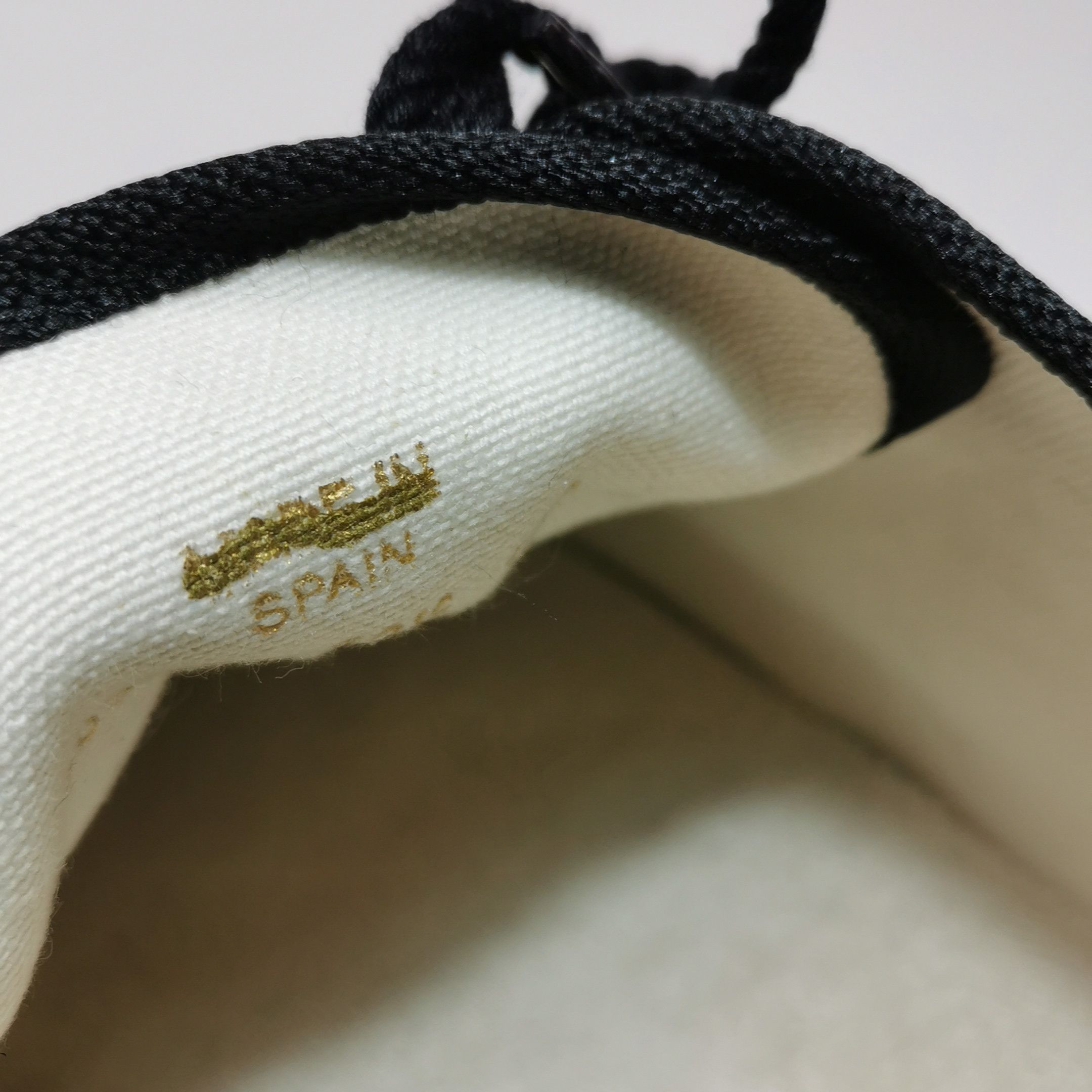 Gucci Gucci Men 13 Lowtop Sneakers Size US 13 / EU 46 - 9 Thumbnail