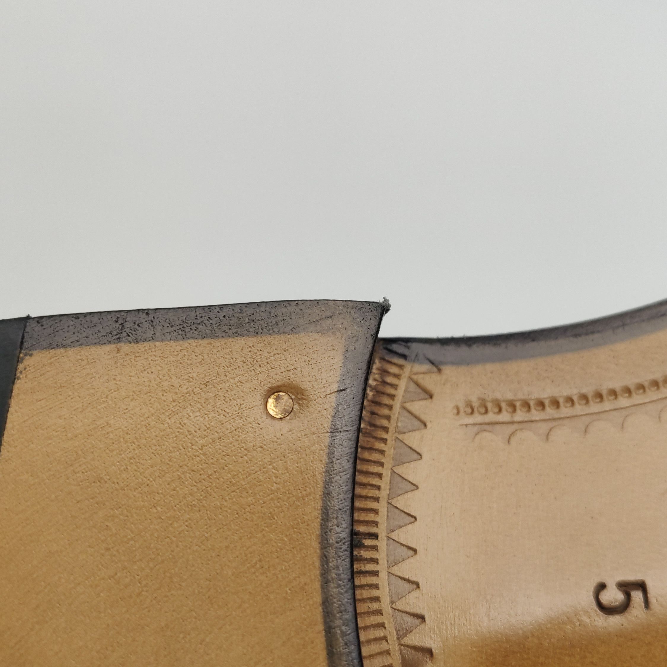 Gucci Gucci Men 6 Leather Size US 6 / EU 39 - 15 Thumbnail