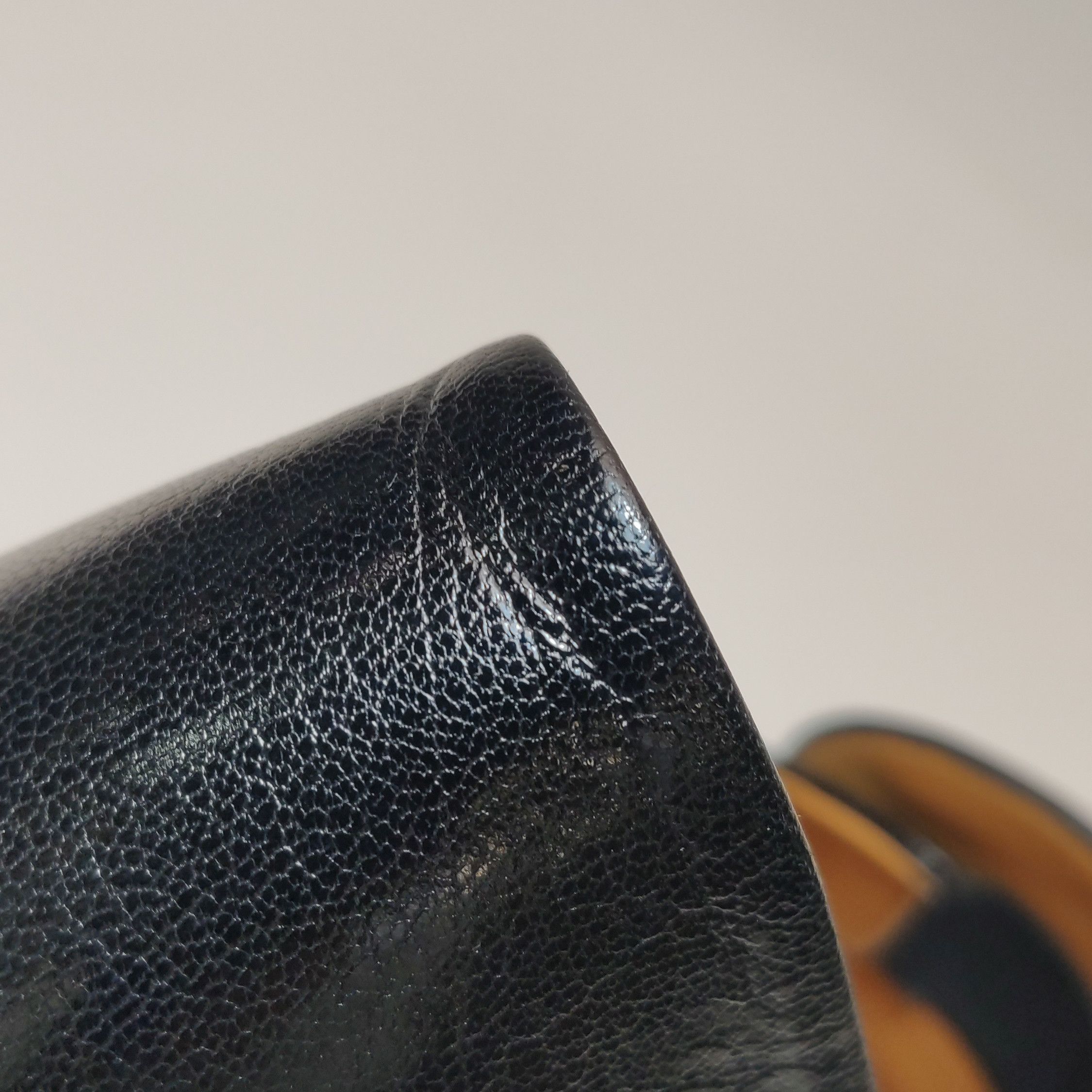 Gucci Gucci Men 8 Leather Size US 8 / EU 41 - 13 Thumbnail