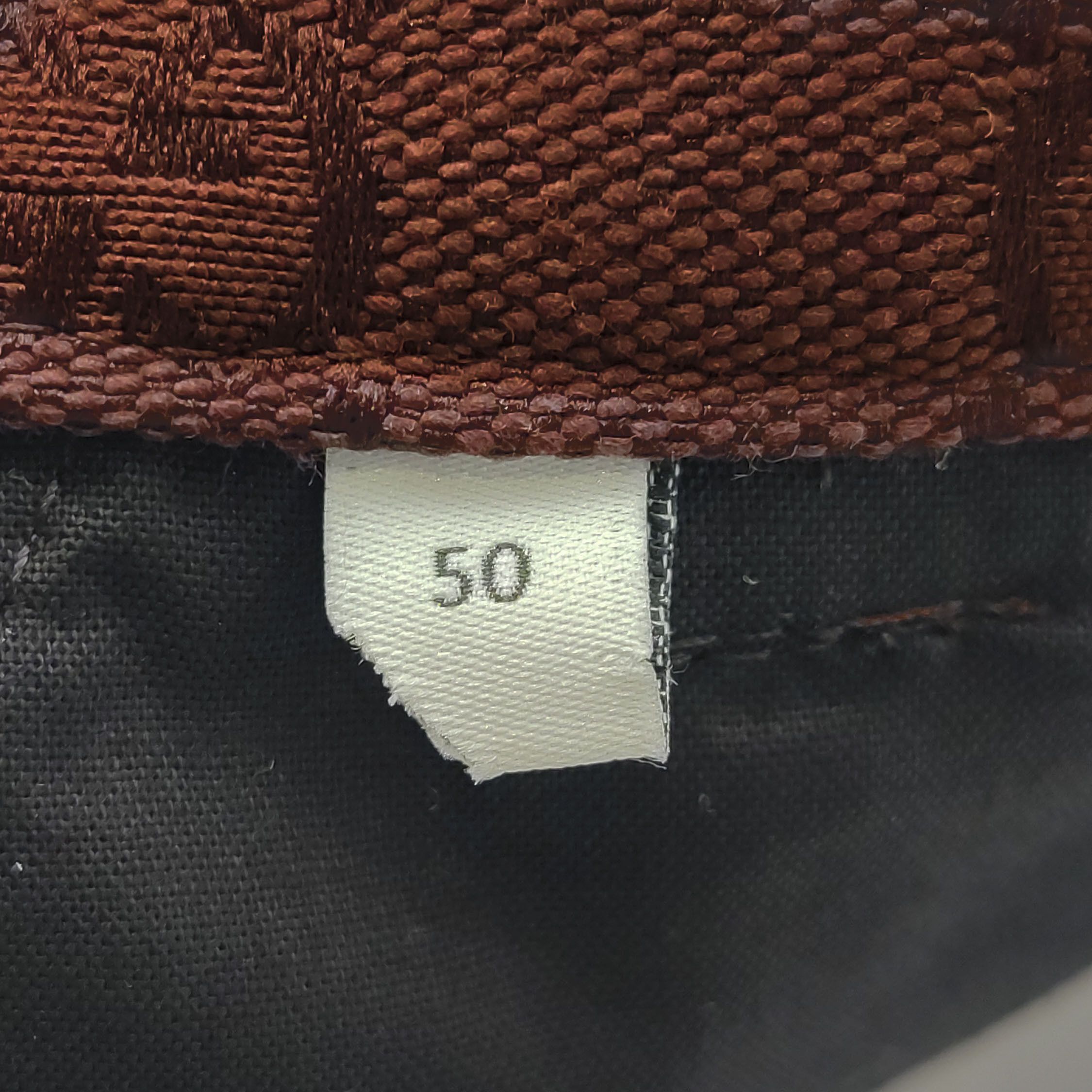 Gucci Gucci Men 34 Shorts Size US 34 / EU 50 - 10 Thumbnail