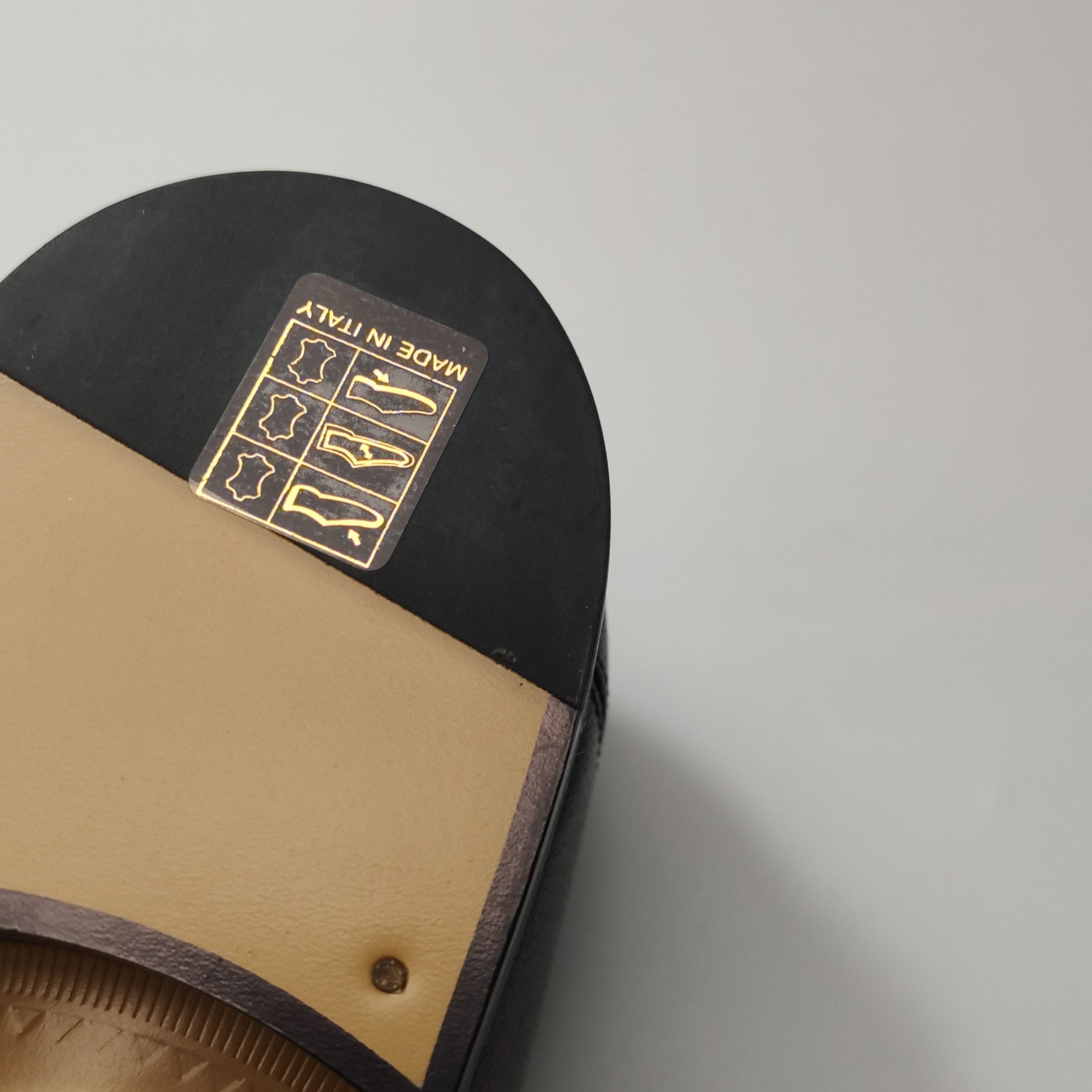 Gucci Gucci Men 11.5 Leather Size US 11.5 / EU 44-45 - 12 Thumbnail