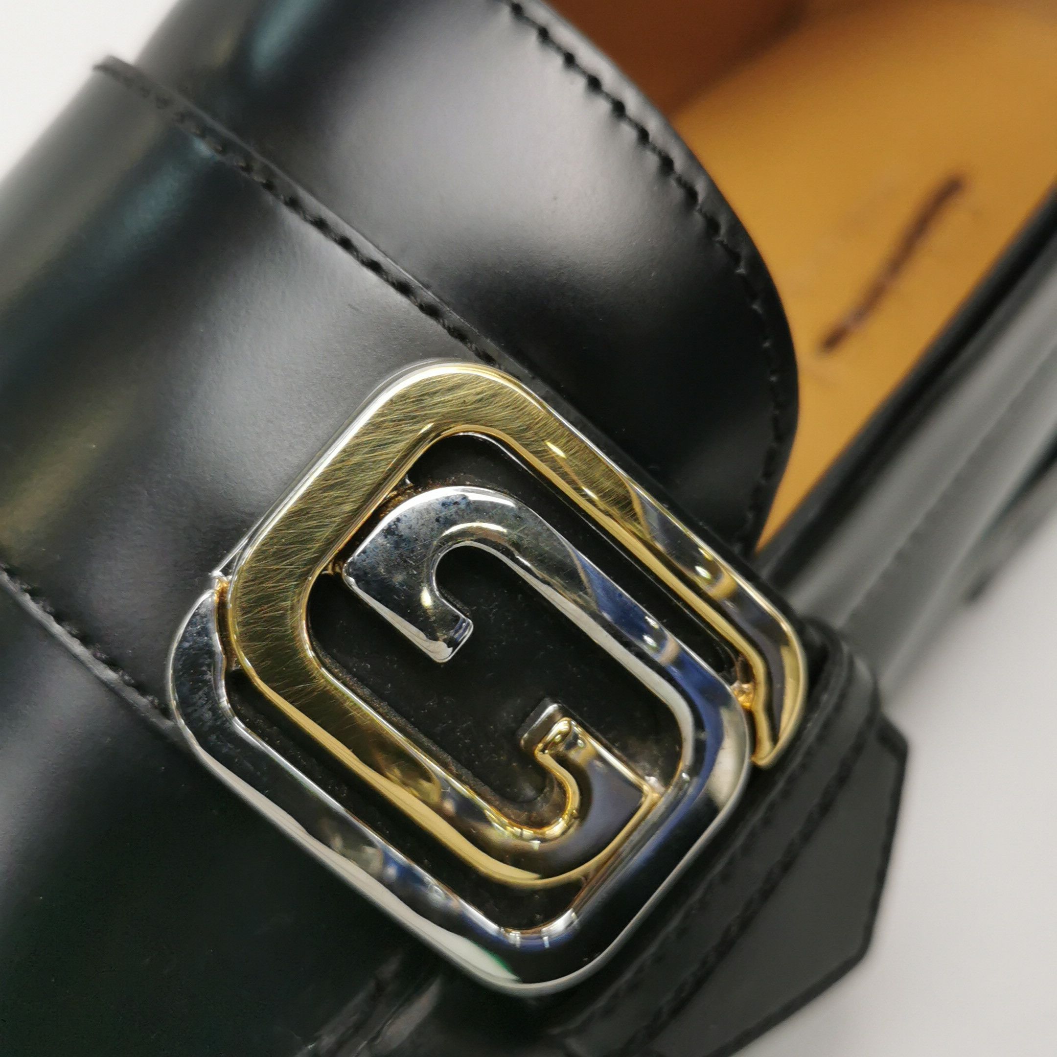 Gucci Gucci Men 8 Leather Size US 8 / EU 41 - 10 Thumbnail