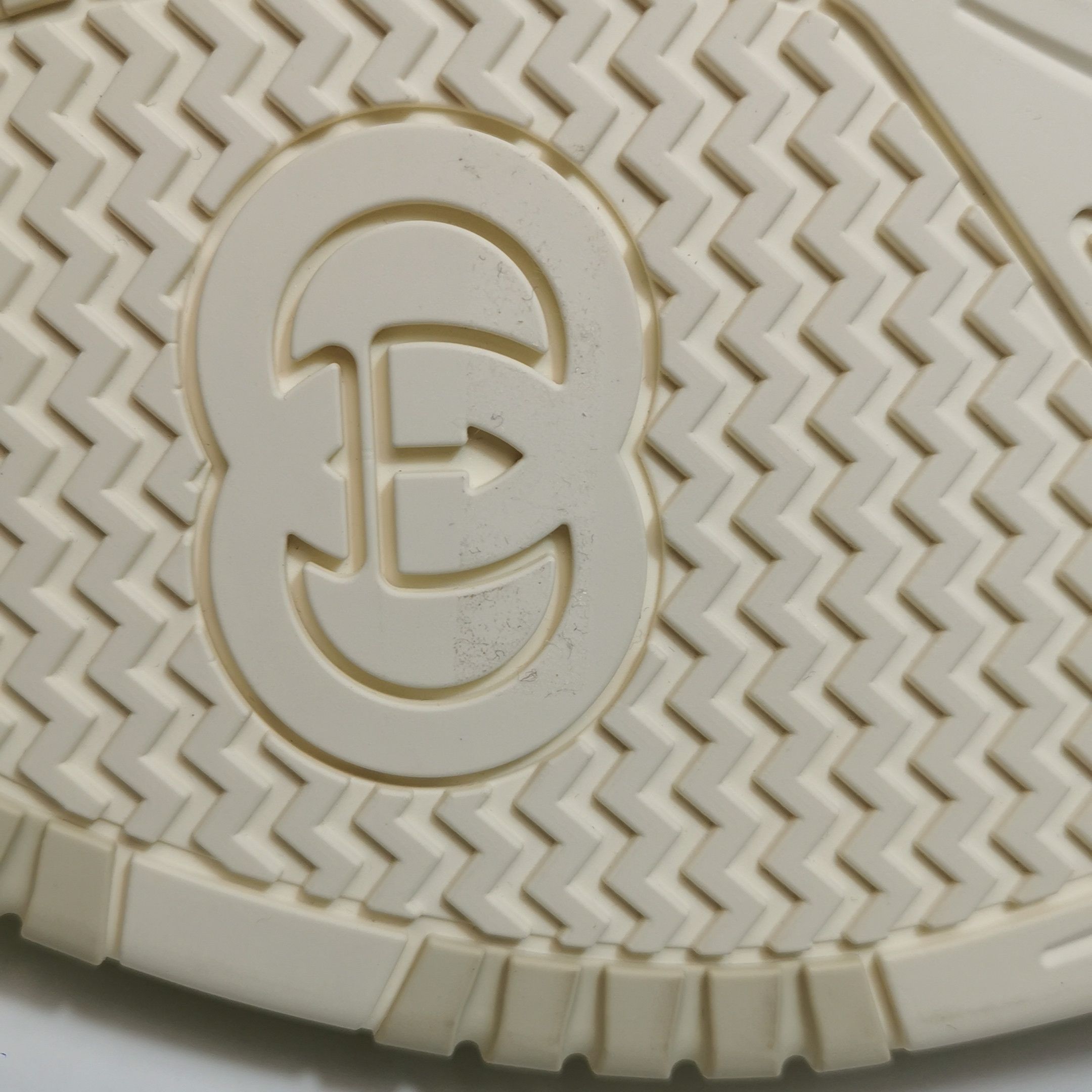 Gucci Gucci Men 8 Lowtop Sneakers Size US 8 / EU 41 - 16 Thumbnail