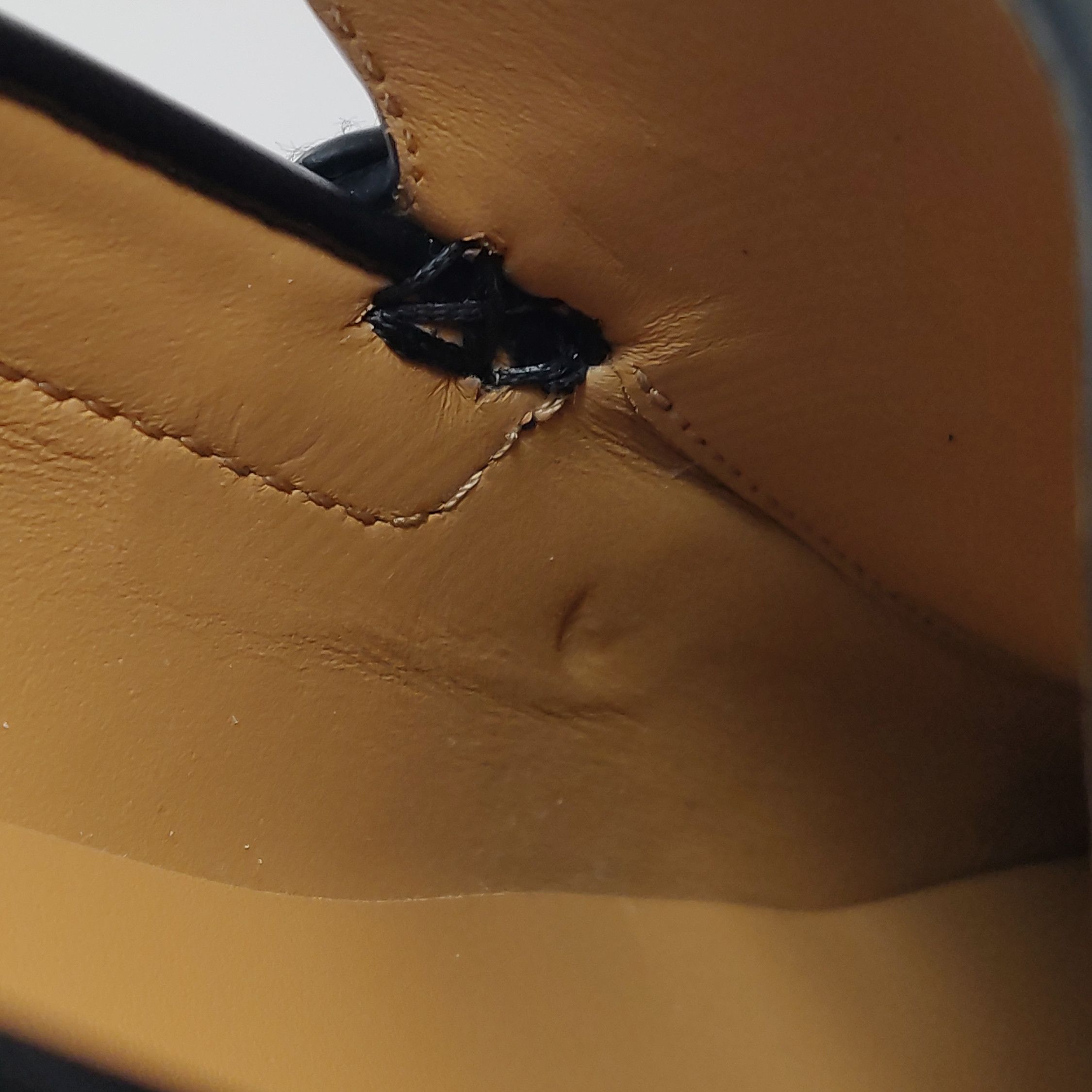 Gucci Gucci Men 8 Leather Size US 8 / EU 41 - 7 Thumbnail