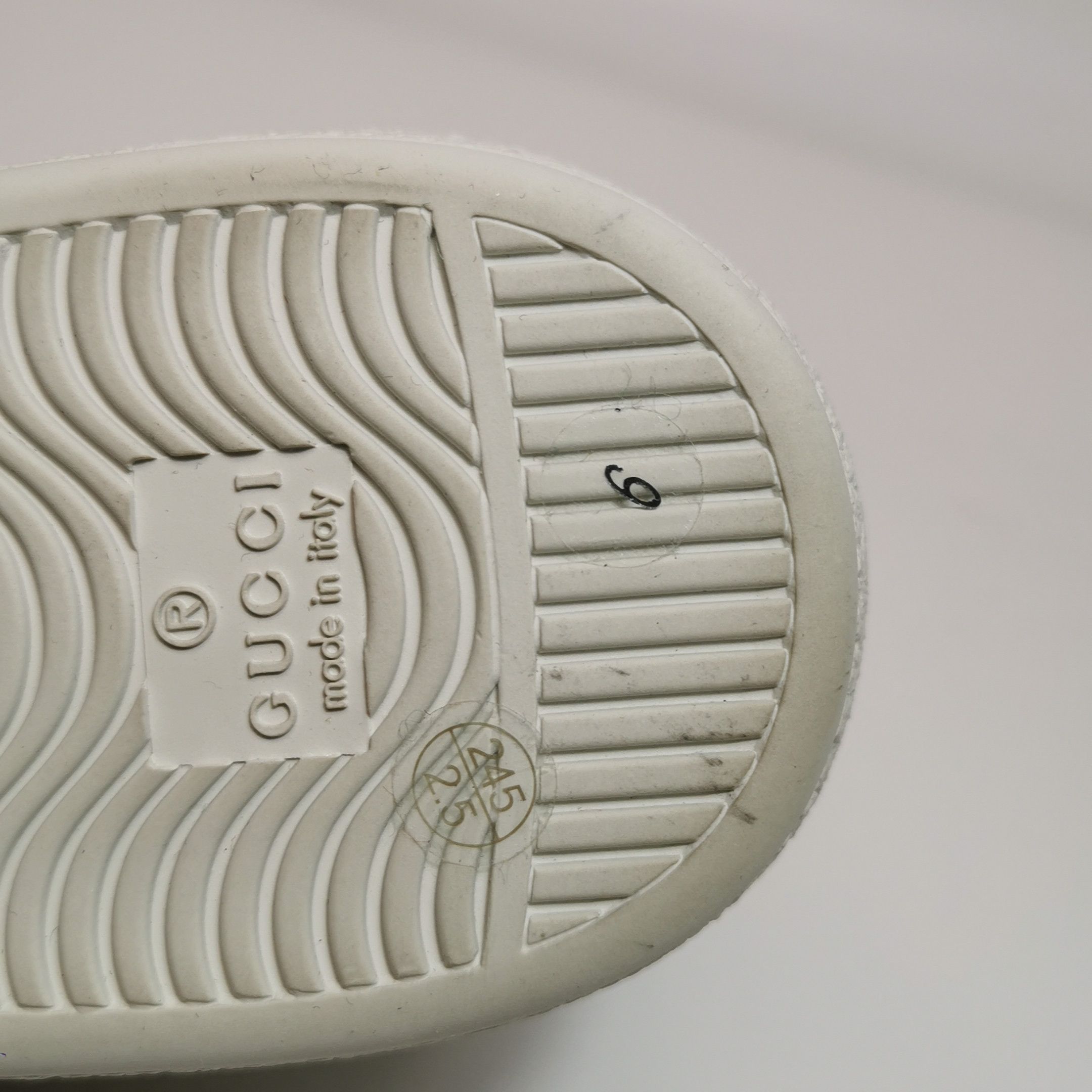 Gucci Gucci Men 7 Lowtop Sneakers Size US 7 / EU 40 - 9 Thumbnail