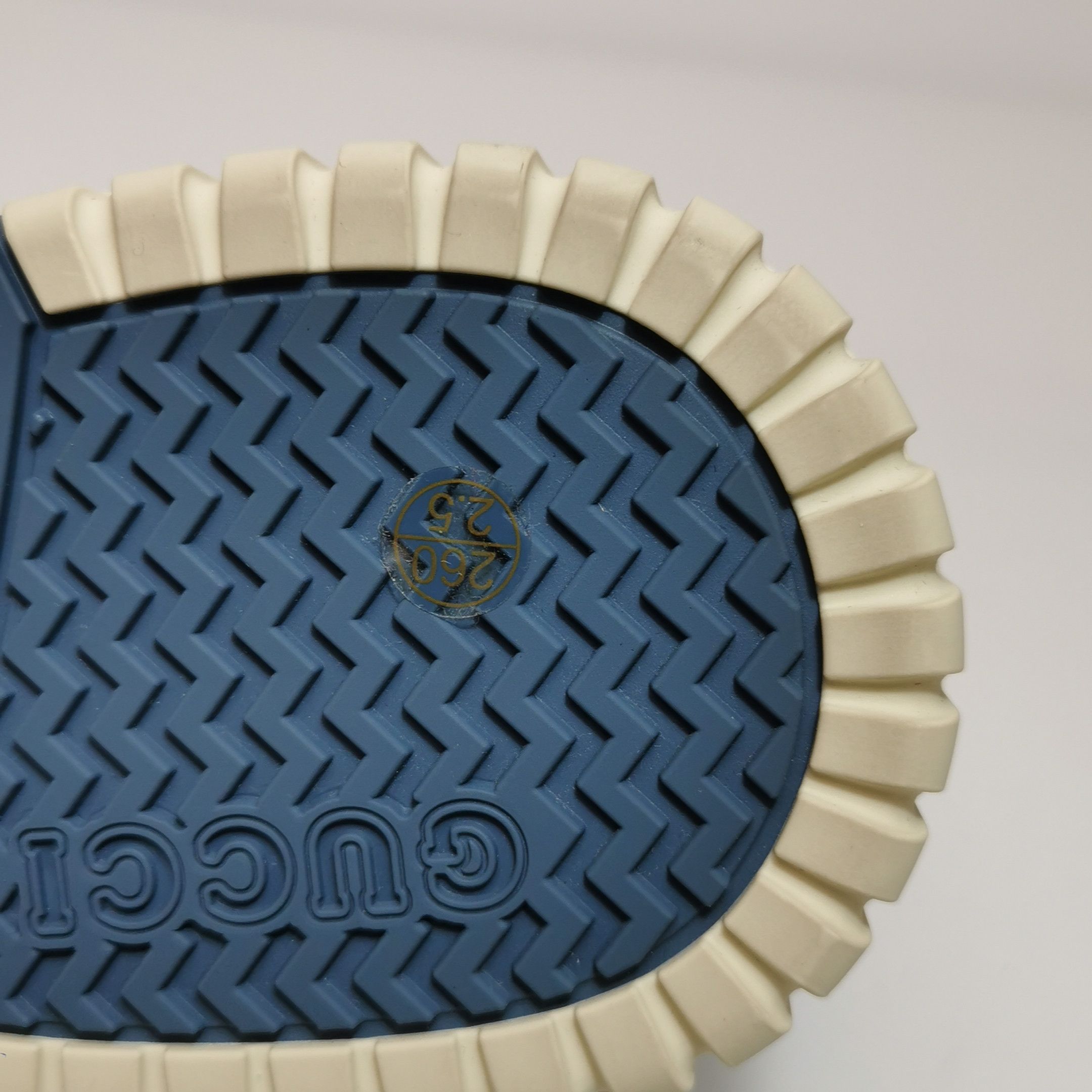 Gucci Gucci Men 7.5 Lowtop Sneakers Size US 7.5 / EU 40-41 - 10 Thumbnail