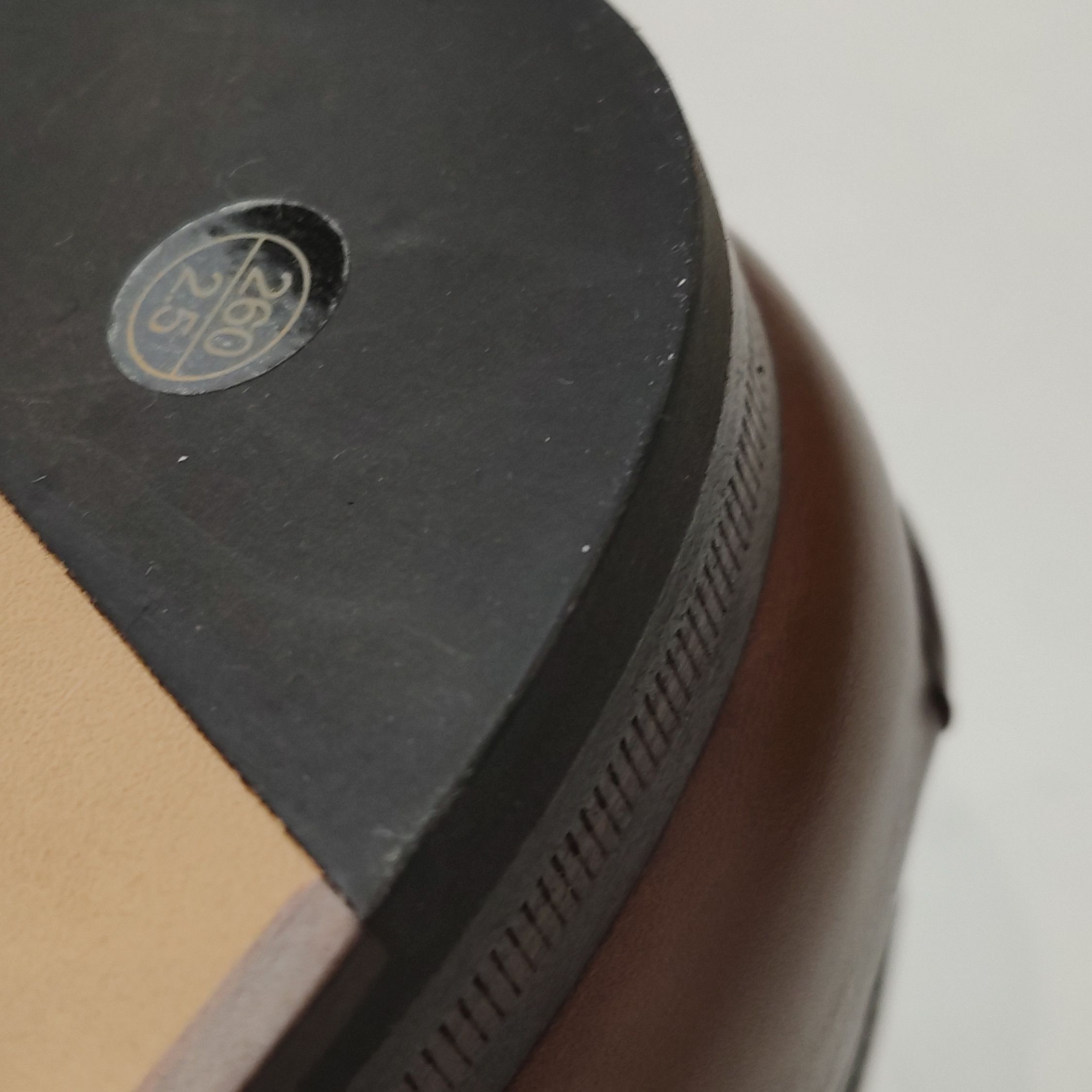 Gucci Gucci Men 10 Leather Size US 10 / EU 43 - 14 Thumbnail