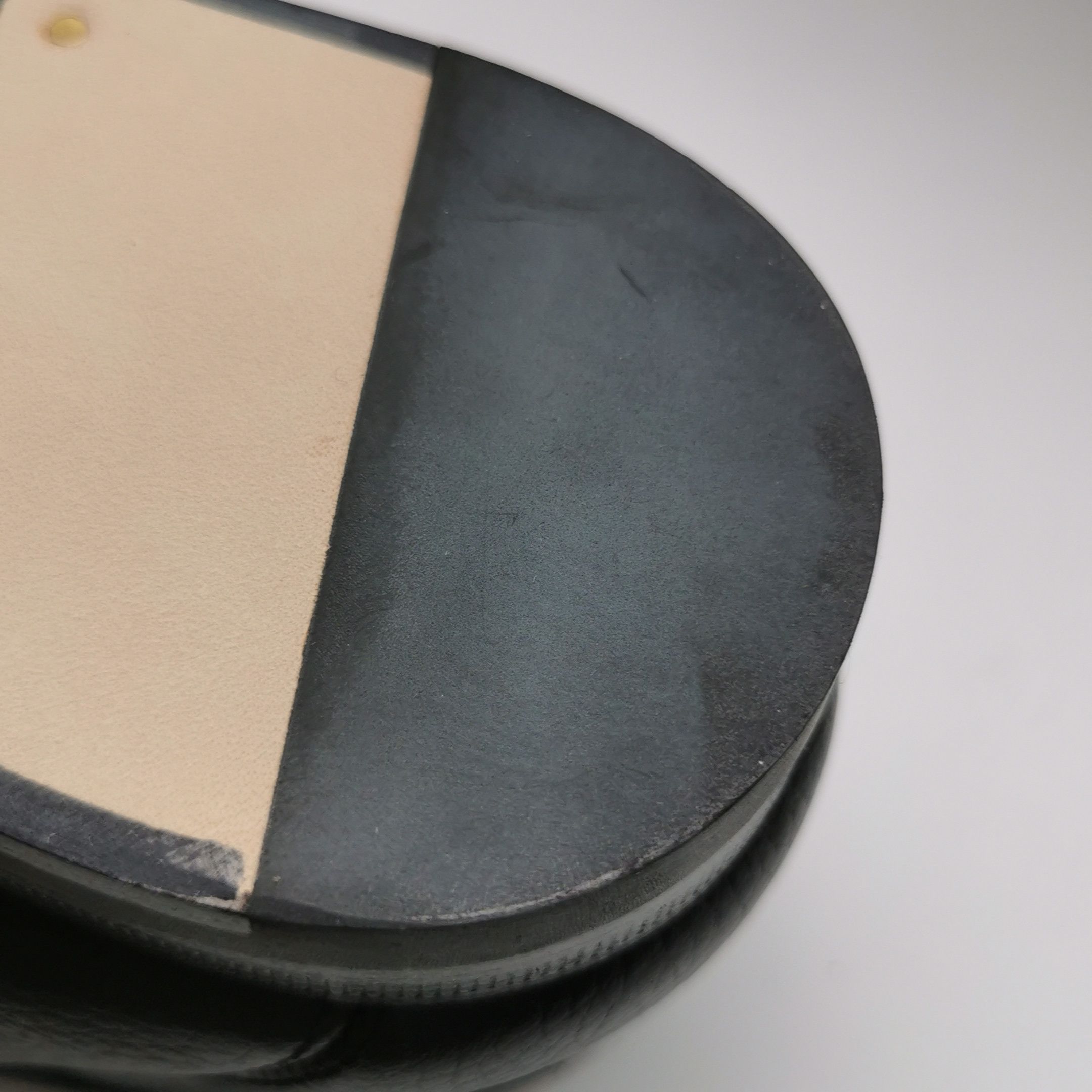 Gucci Gucci Men 7 Leather Size US 7 / EU 40 - 8 Thumbnail
