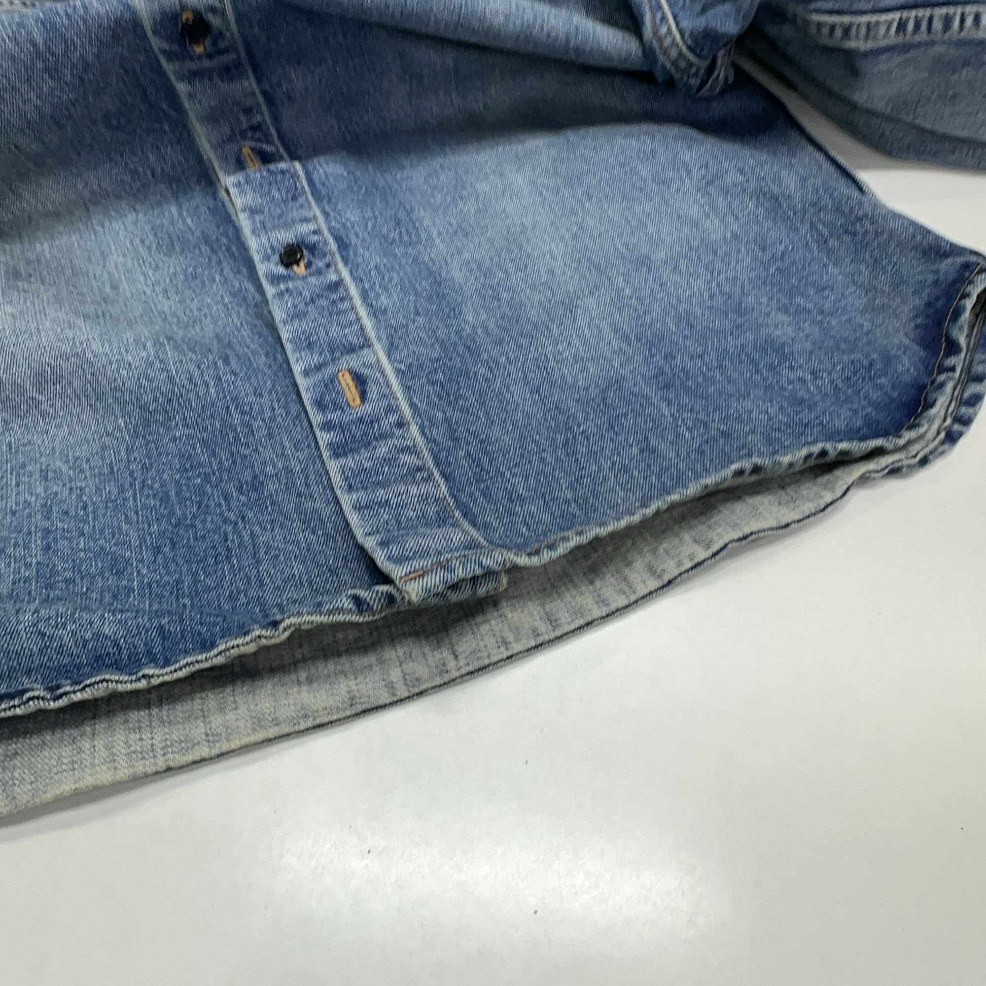 Saint Laurent Paris Saint Laurent Logo Embroidered Denim Shirt M Size US M / EU 48-50 / 2 - 8 Thumbnail