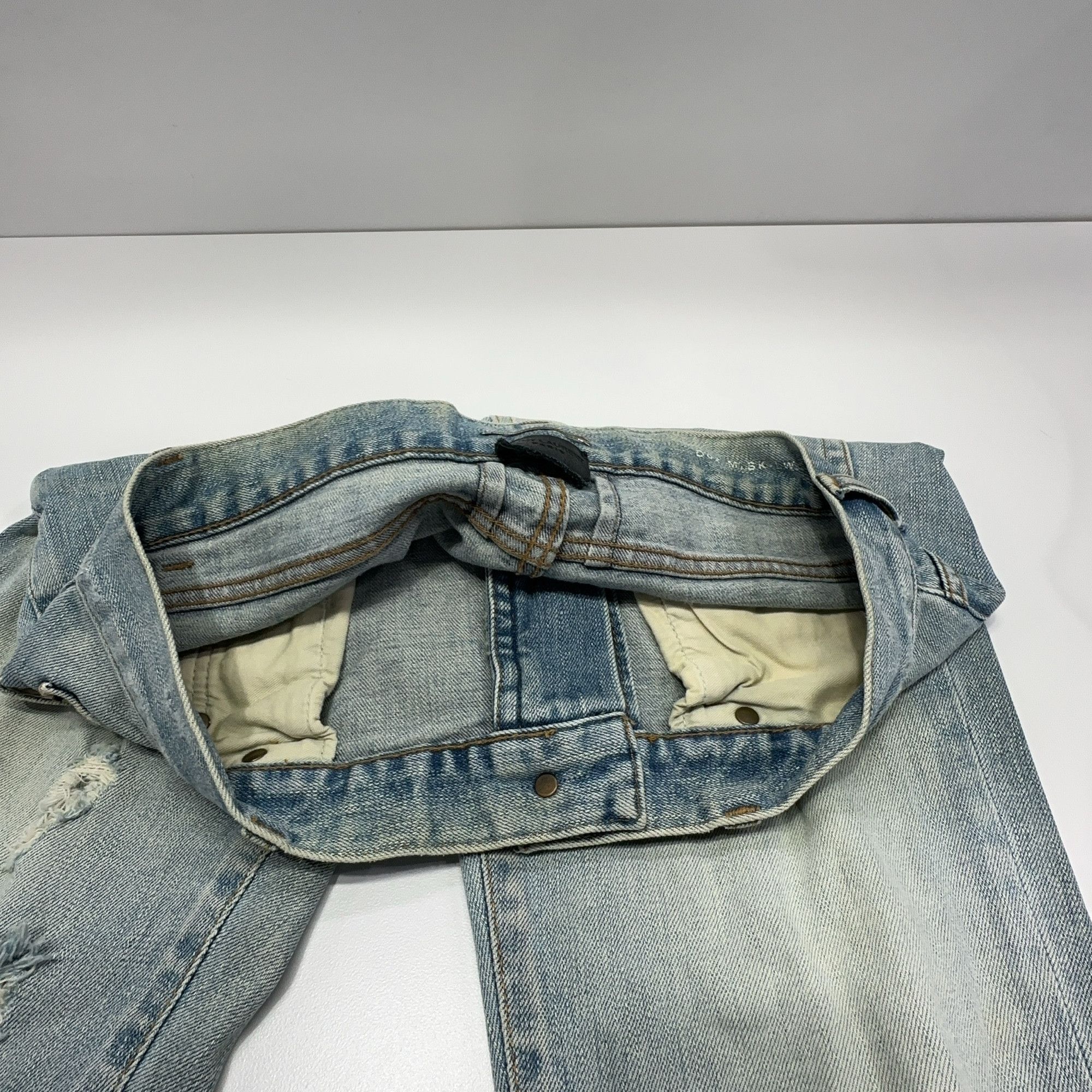 Saint Laurent Paris Saint Laurent Distressed Denim Jeans Size 29 Size US 29 - 6 Thumbnail