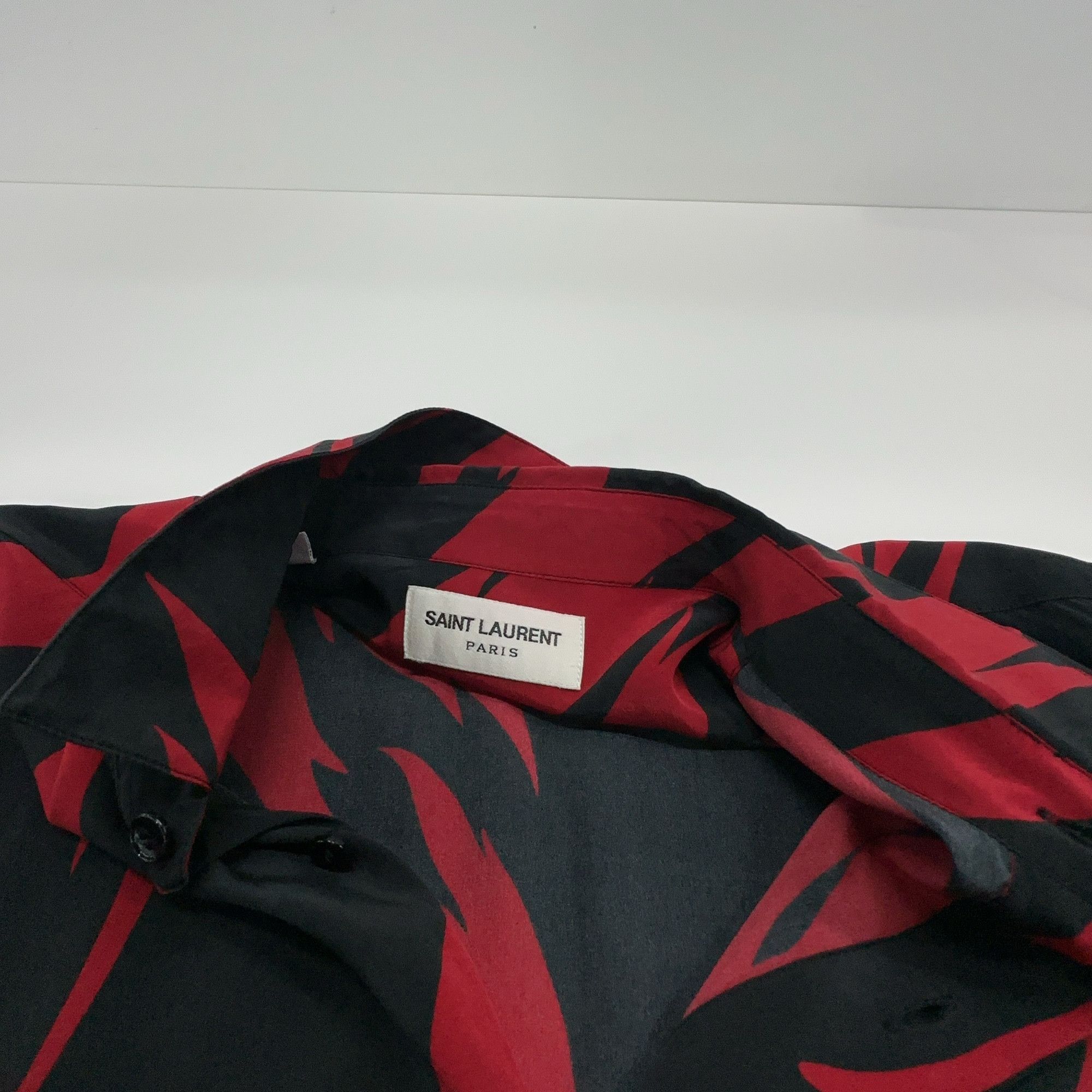 Saint Laurent Paris Saint Laurent Flame Print Silk Shirt Size 38 Size US S / EU 44-46 / 1 - 5 Thumbnail