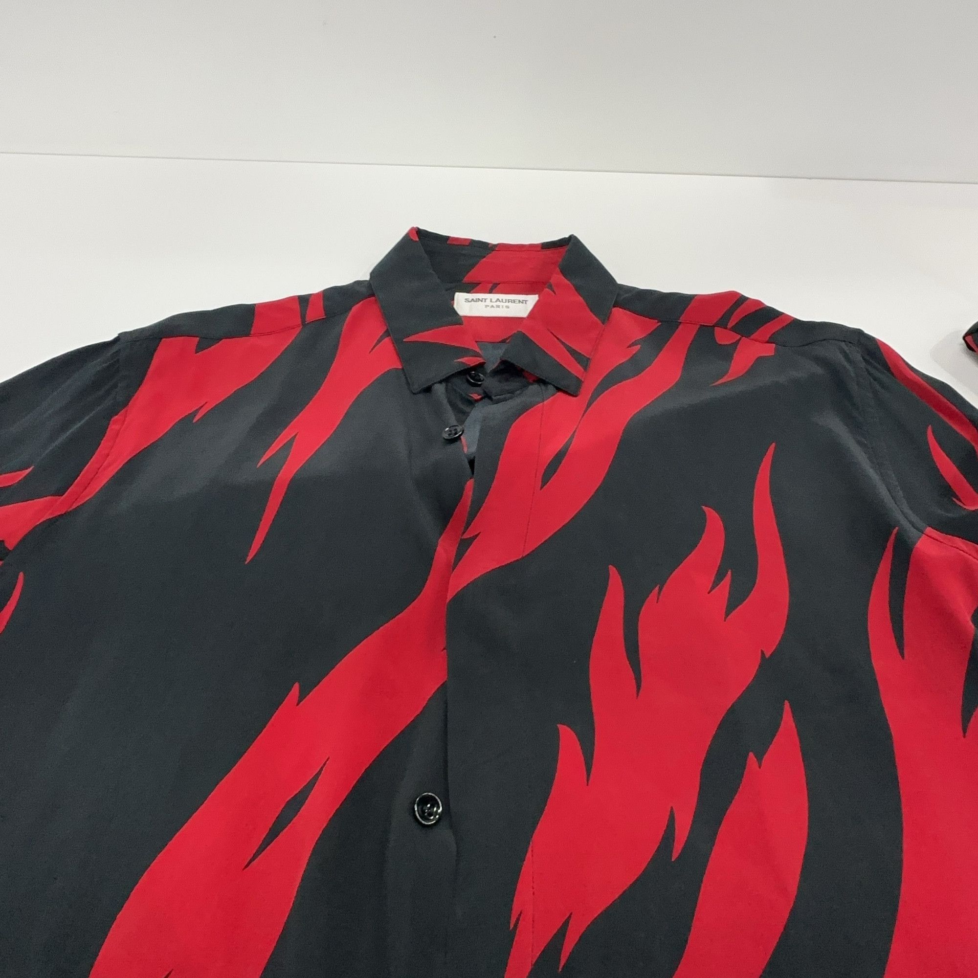 Saint Laurent Paris Saint Laurent Flame Print Silk Shirt Size 38 Size US S / EU 44-46 / 1 - 6 Thumbnail