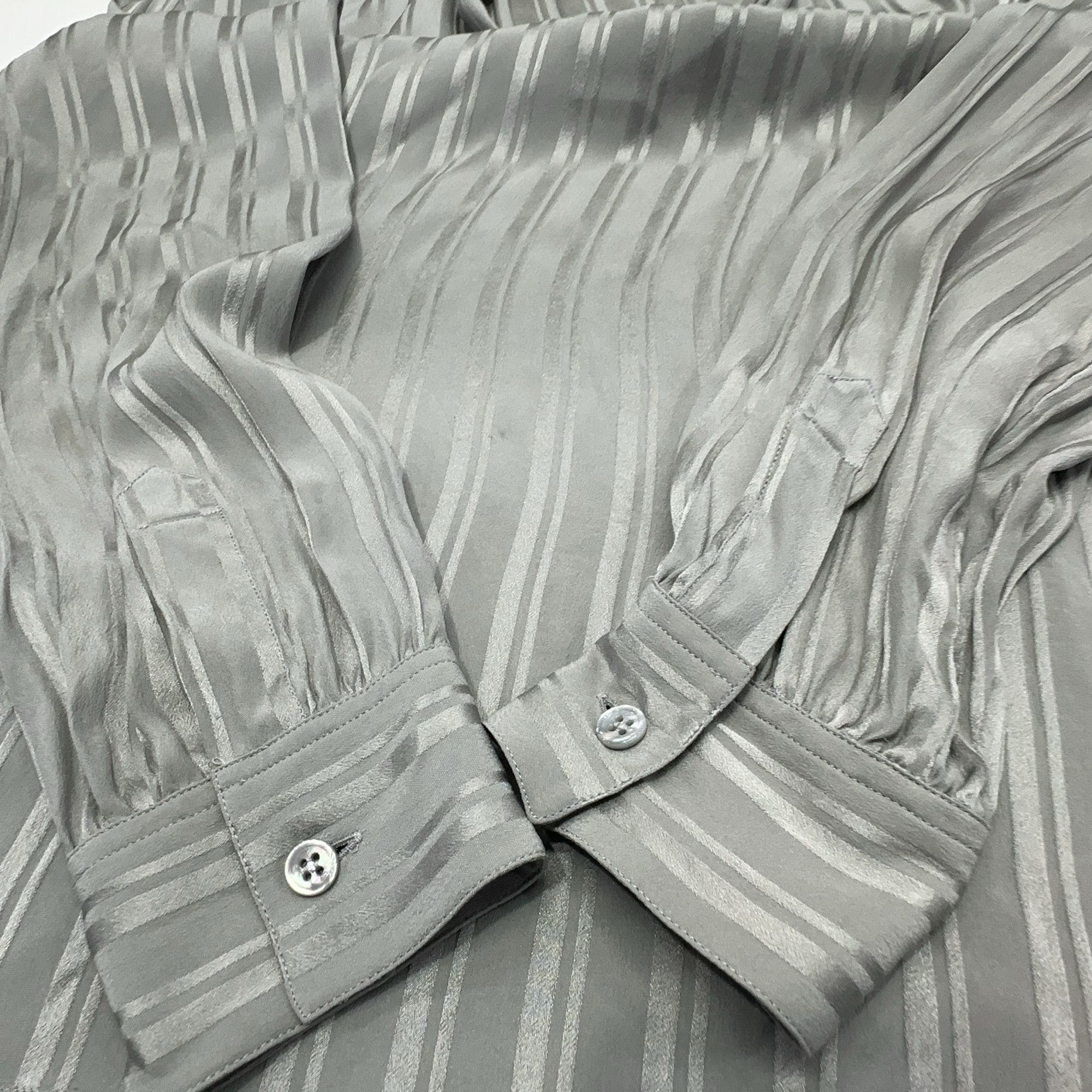 Saint Laurent Paris Saint Laurent Striped Silk Shirt Size S Size US S / EU 44-46 / 1 - 11 Thumbnail
