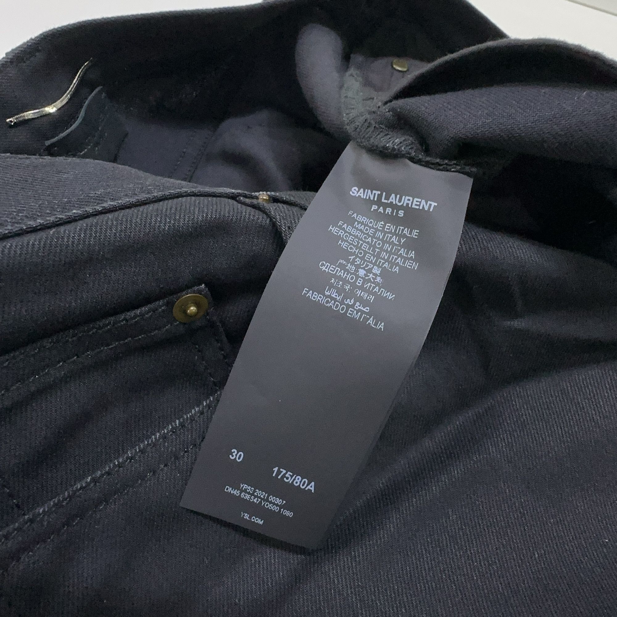 Saint Laurent Paris Saint Laurent Black Denim Shorts Size 30 Size US 30 / EU 46 - 4 Thumbnail