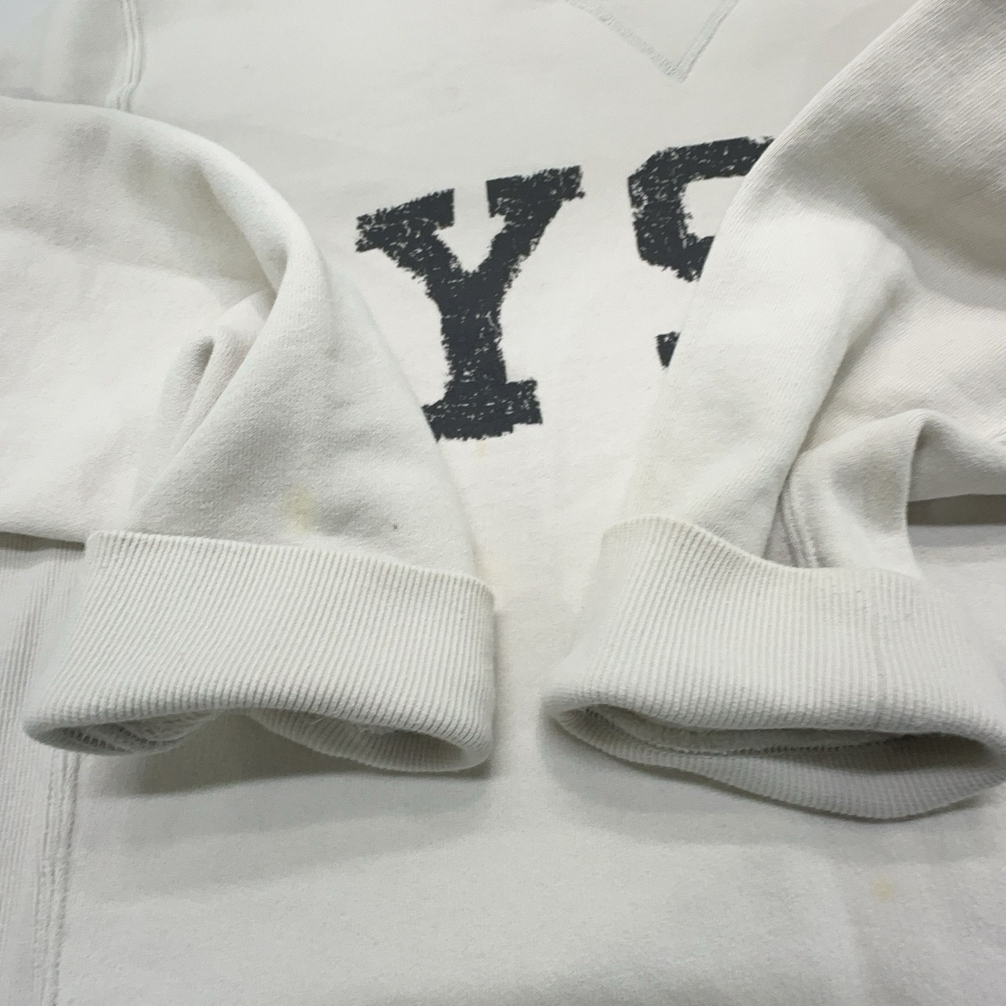 Saint Laurent Paris Saint Laurent YSL Logo Sweatshirt Size M Size US M / EU 48-50 / 2 - 8 Thumbnail