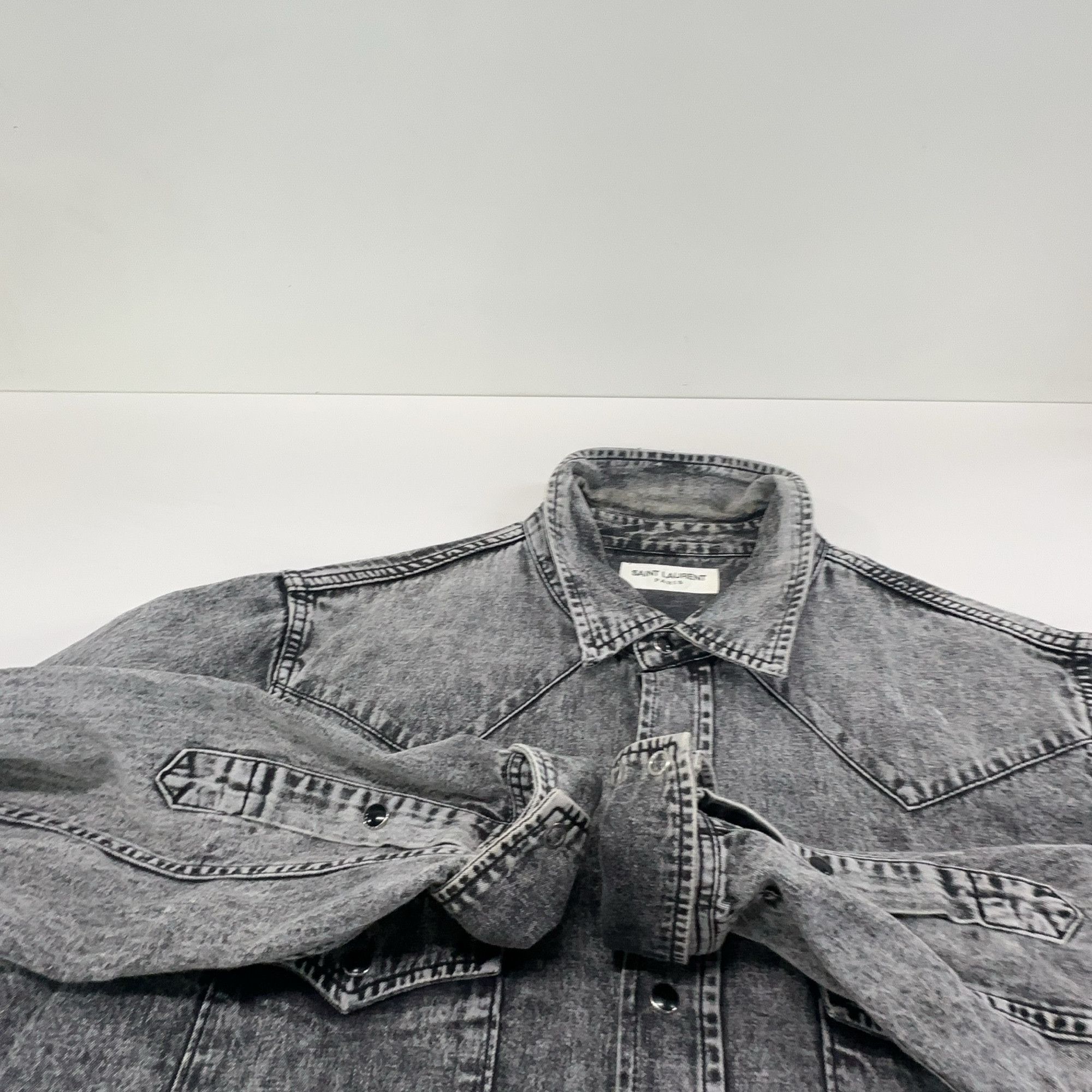 Saint Laurent Paris Saint Laurent Washed Gray Denim Shirt Size S Size US S / EU 44-46 / 1 - 11 Thumbnail